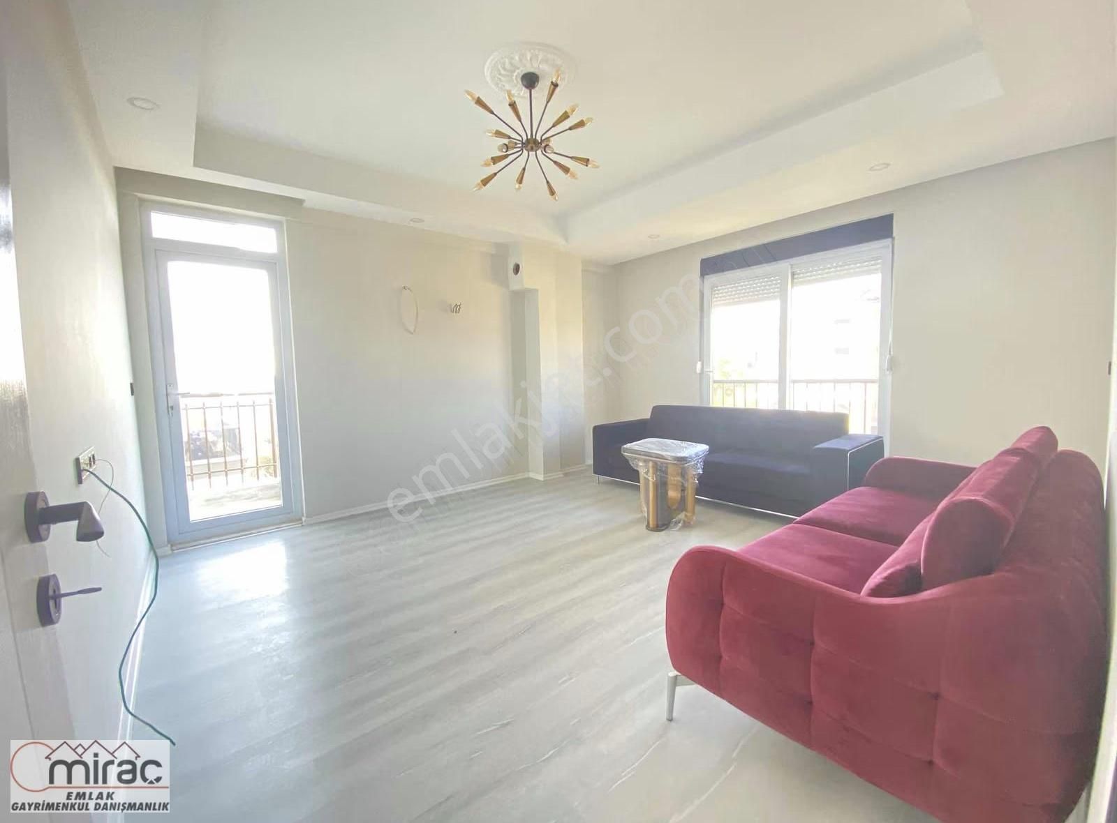 Lüks Site İçerisinde Havuzlu Ara Kat 3+1 Geniş Ve Ferah Daire - Görsel 8