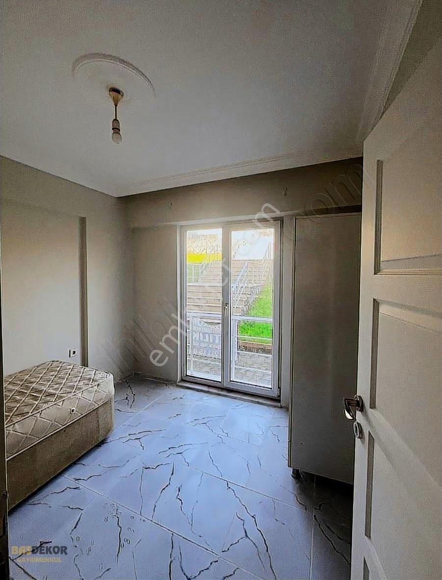 Başdekor Gayrimenkul'den Satılık 2+1 Eşyalı Daire Kam***e - Görsel 2