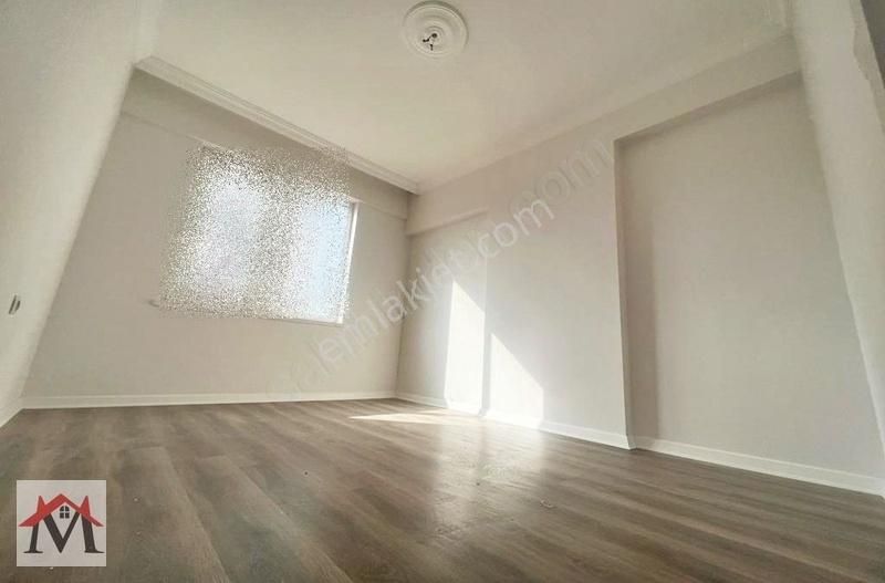 Site İçerisinde 3+1 Asansörlü İçerisi Yapılı Köşe Daire - Görsel 17