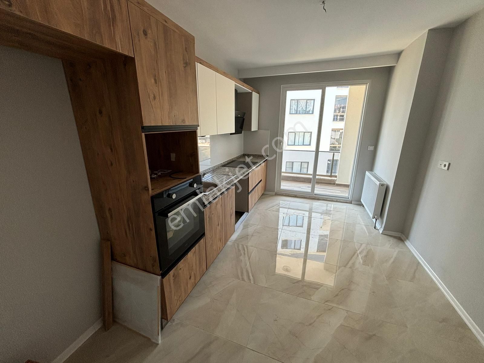 ▇ Varyant'tan Kadıköy Nova'da Avm Yakın 3+1 Site İçinde Geniş Daire ▇ - Görsel 2