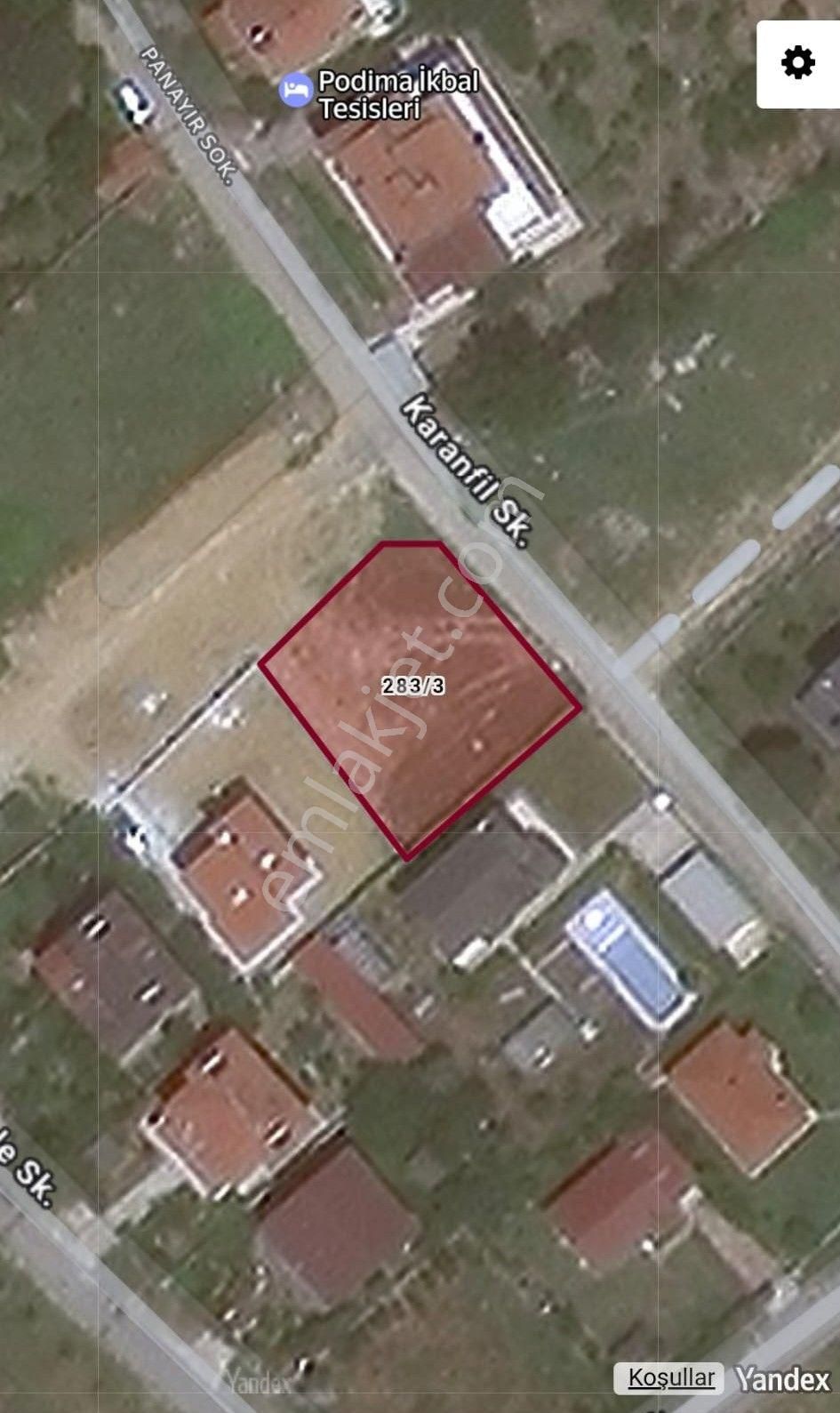 Remax Necati Kurt / Çatalca Yalıköy'de Plaja Çok Yakın Villa Arsası