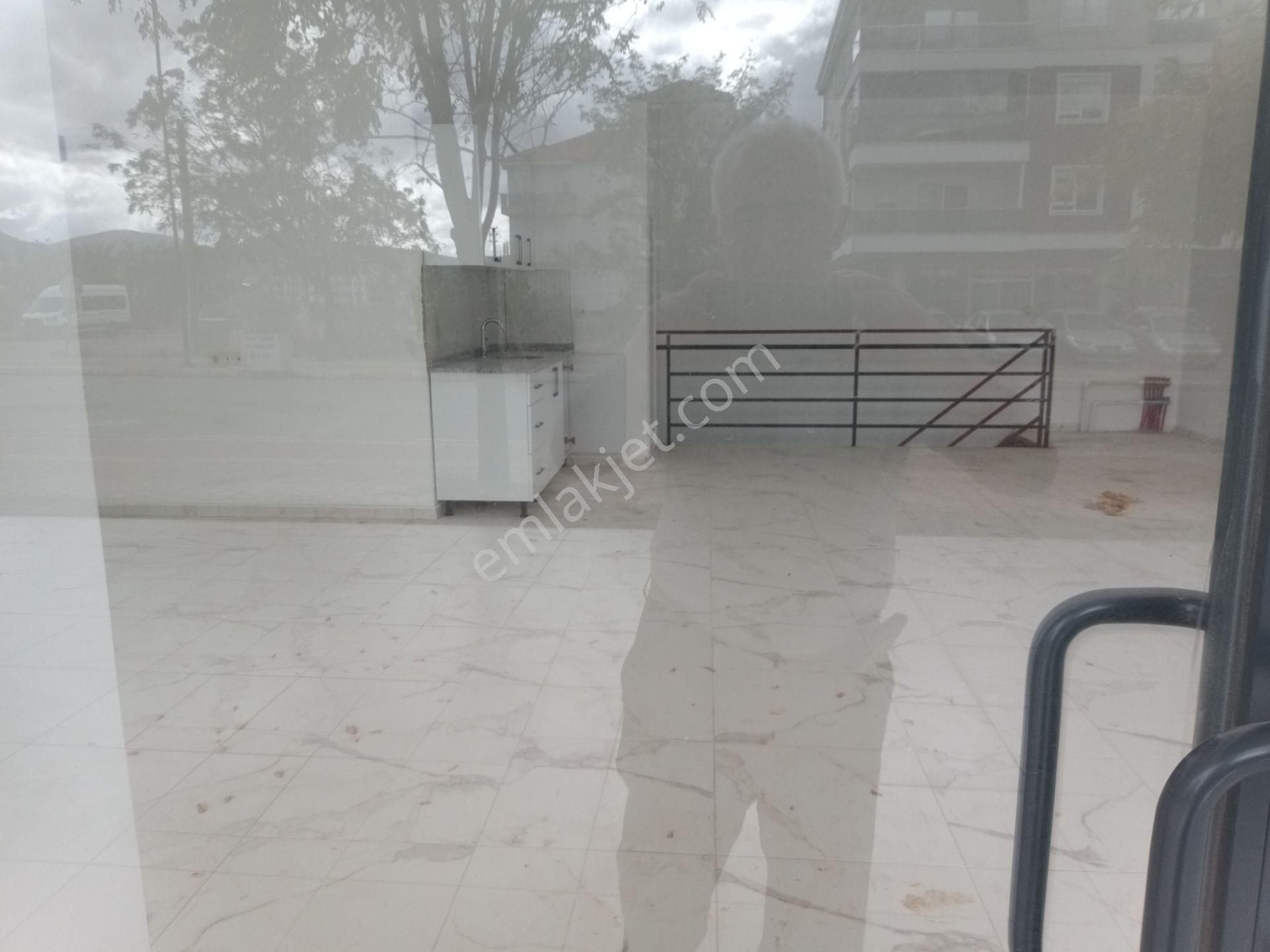 Yenimahalle Anayol Üstü Köşe Başı Dükkan - Görsel 5