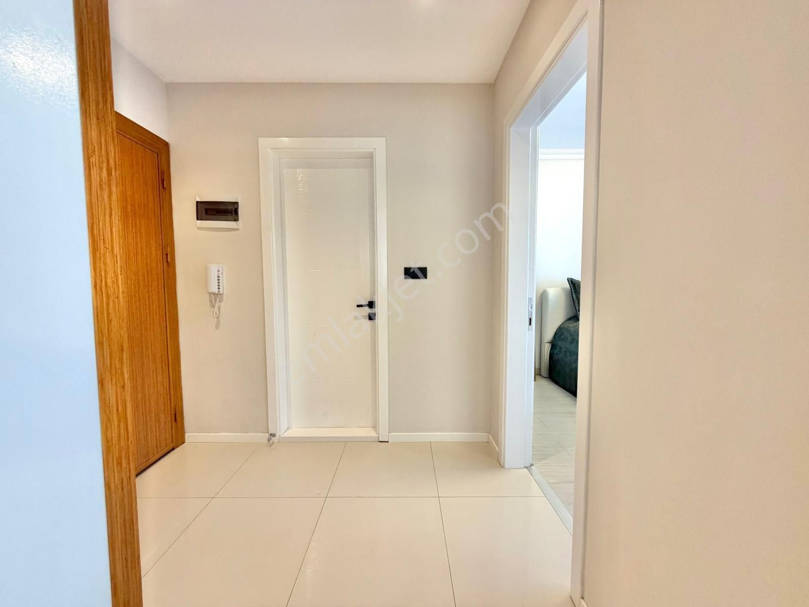 Servergazi Hastane Yakını Satılık Yatırıma Uygun Yüksek Kira Getirili Daireler - Görsel 25