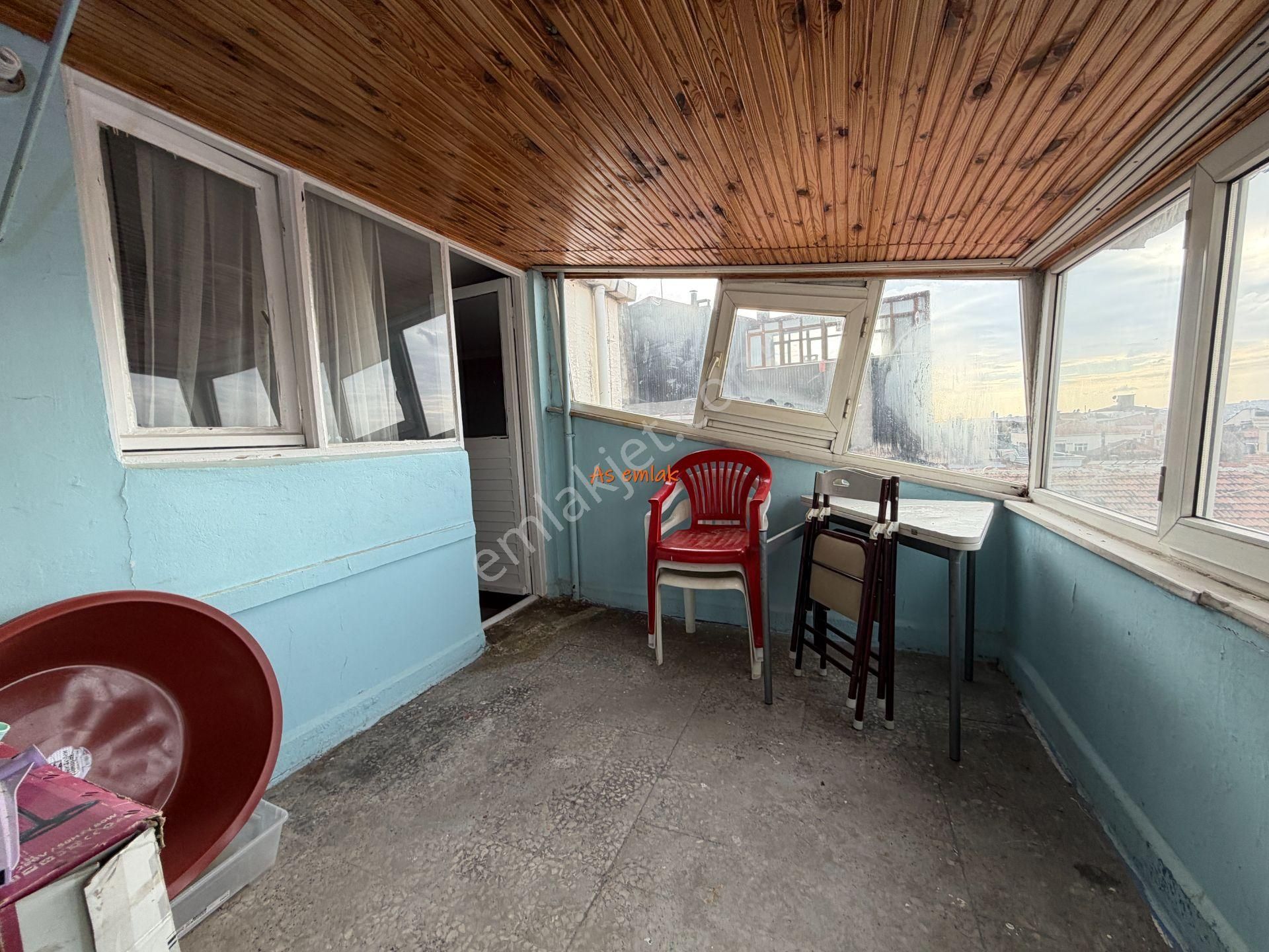 As Emlak Tan 1+1 Eşyalı Kurtuluş Caddesinde 60m2 Çatı Katı Daire - Görsel 12