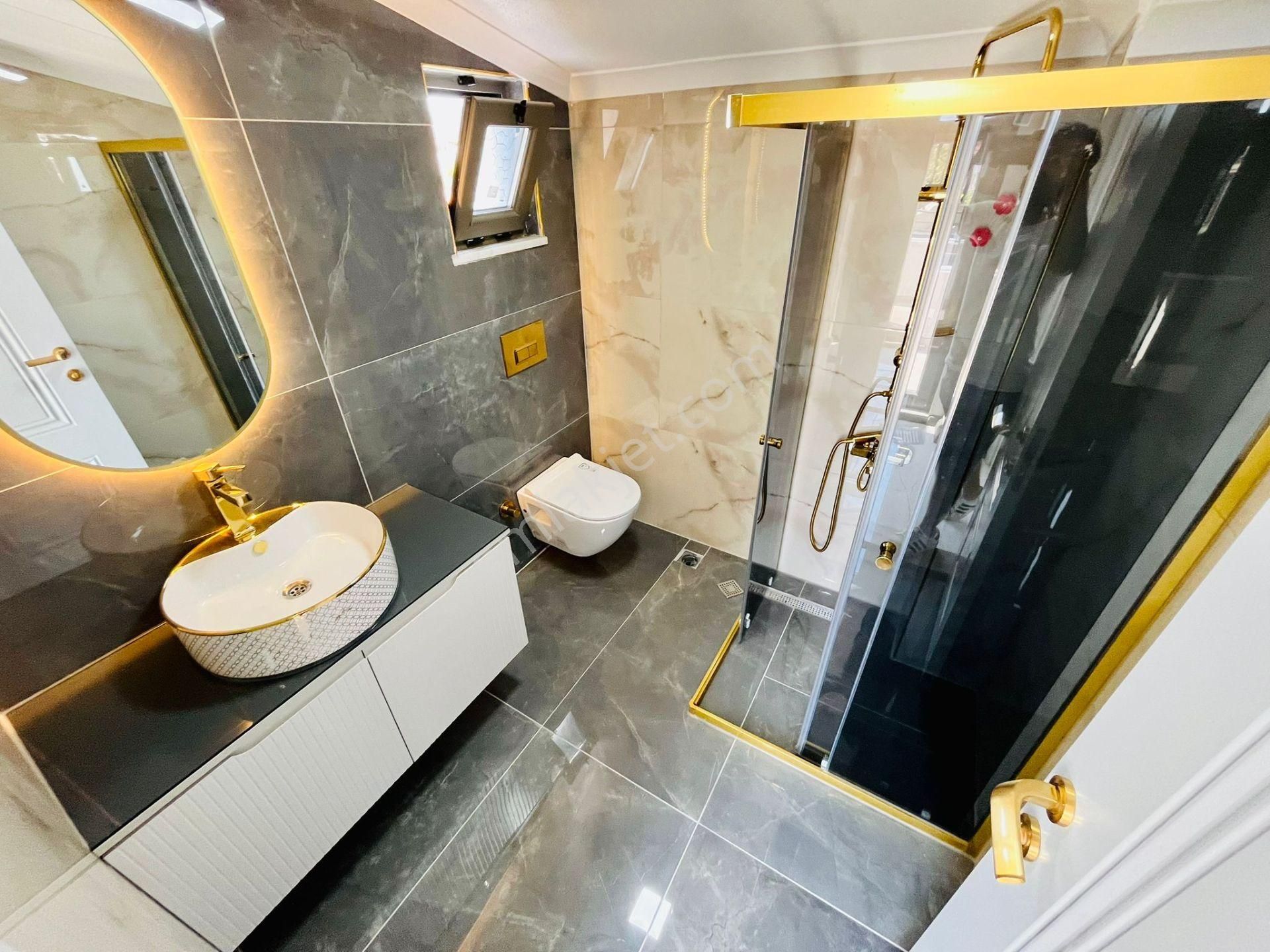 Yükselden Gürede 400 M2 Arsada Tam Bağımsız Havuzlu 6+1 Villa - Görsel 15
