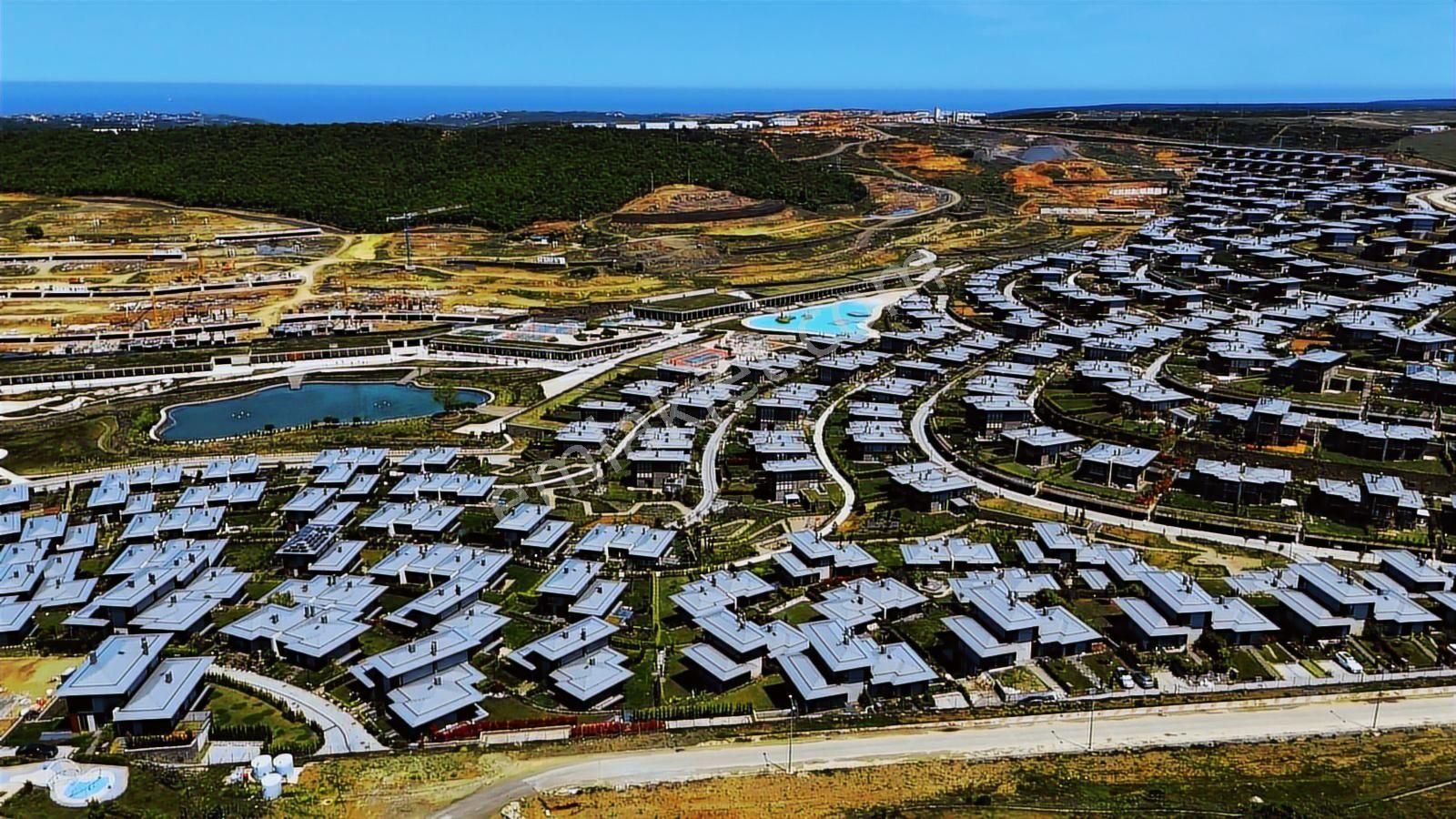 Tapulu-riva Düşler Vadisinde Özel Tasarım 4+1 Satılık Villa - Görsel 5