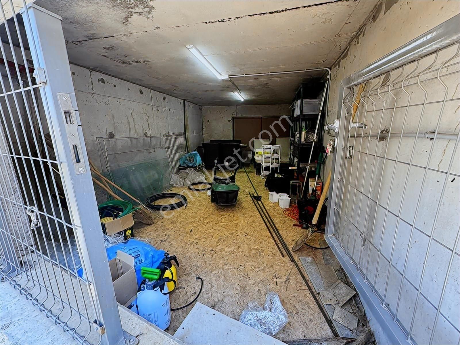 Tapulu-riva Düşler Vadisinde Özel Tasarım 4+1 Satılık Villa - Görsel 33