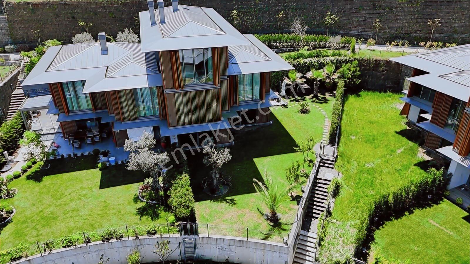 Tapulu-riva Düşler Vadisinde Özel Tasarım 4+1 Satılık Villa - Görsel 2