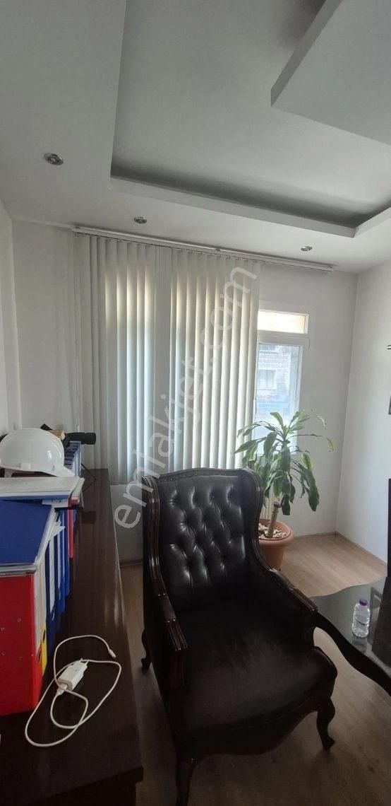 Buca İnkilap Mah//şirinyer Ziraat Bankası Yanı//cadde Üzerinde //2+1//mütahit Ofisi//eşyalı Satılık - Görsel 14