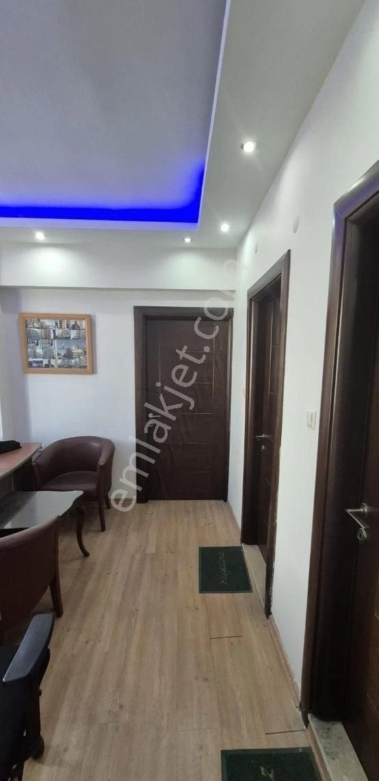 Buca İnkilap Mah//şirinyer Ziraat Bankası Yanı//cadde Üzerinde //2+1//mütahit Ofisi//eşyalı Satılık - Görsel 5