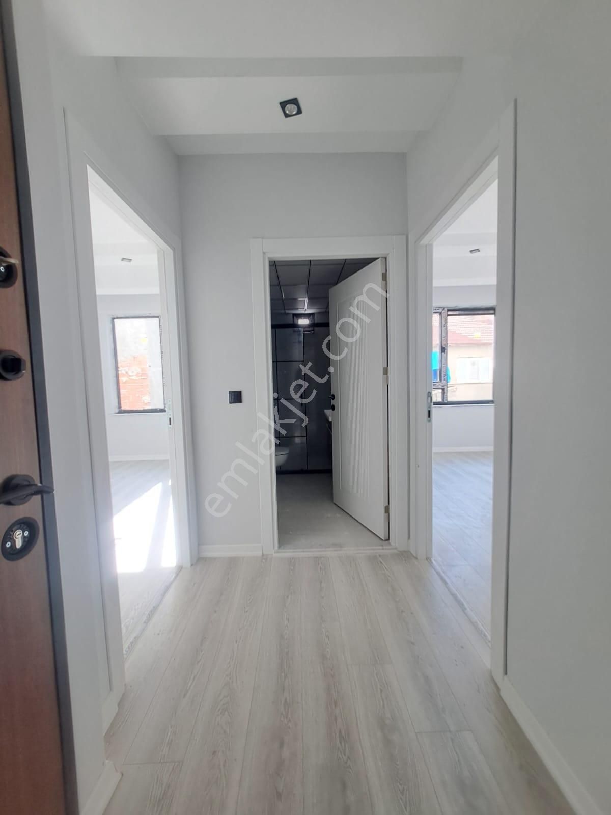 🏙️ Uluzafer Caddesi Üzerinde Yatırımlık Fırsat Daire!!! 📍 1+1 🛋️ 50 M² 🌟 (d224) - Görsel 2