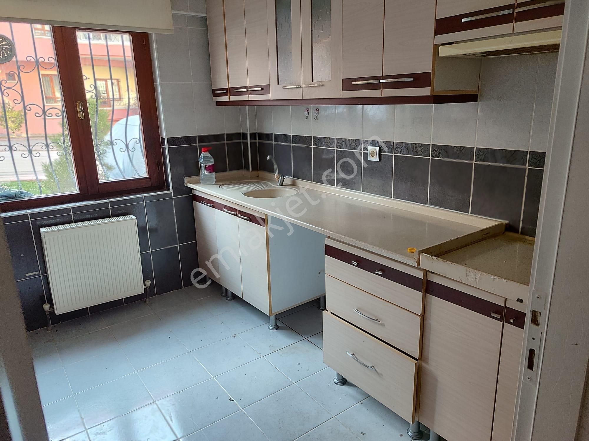 Altındağ - Karapürçek Mahallesi Eyüp Cami Yakınında 3+1 Satılık Fırsat Dairesi !!! - Görsel 3