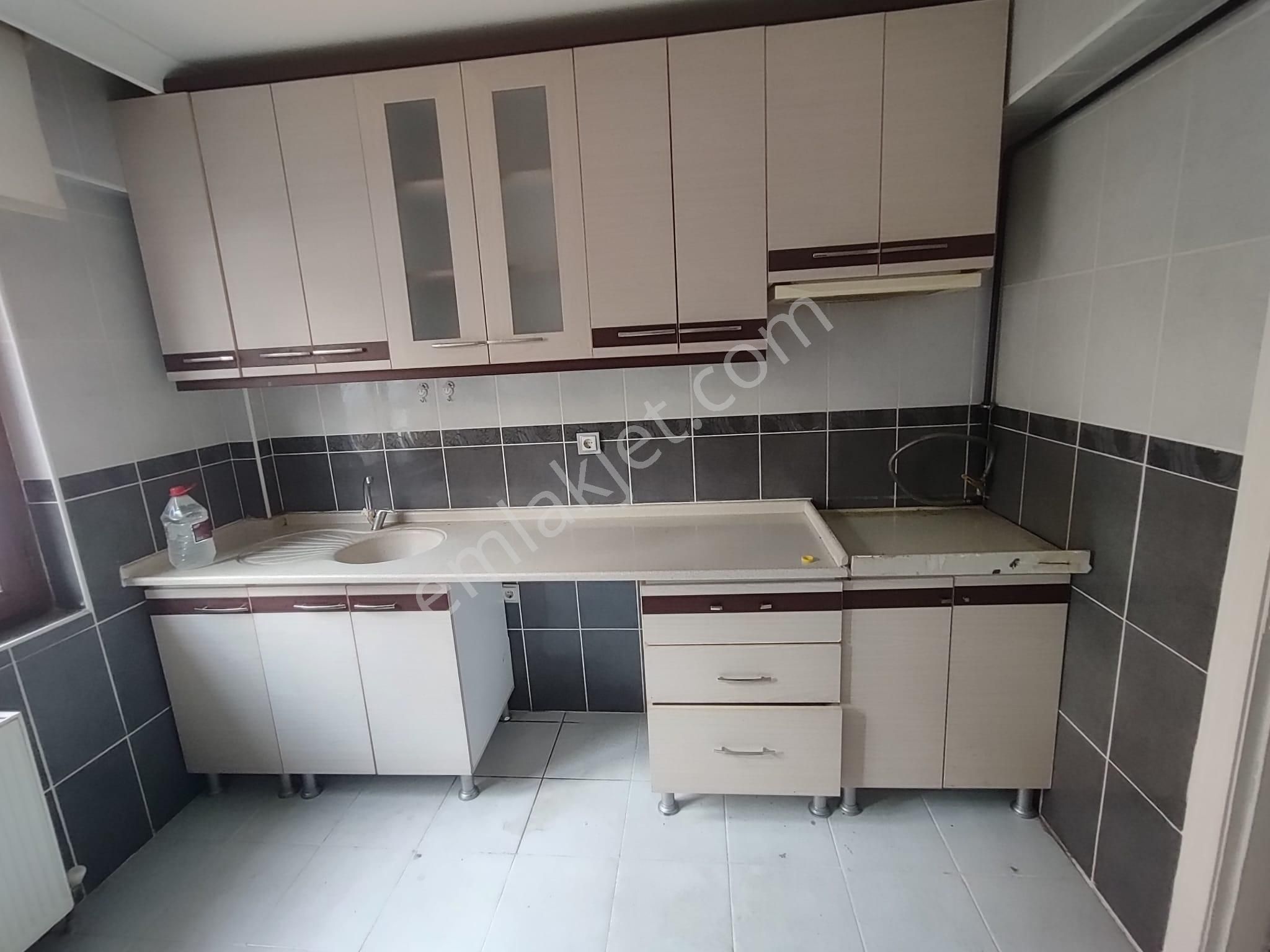 Altındağ - Karapürçek Mahallesi Eyüp Cami Yakınında 3+1 Satılık Fırsat Dairesi !!!