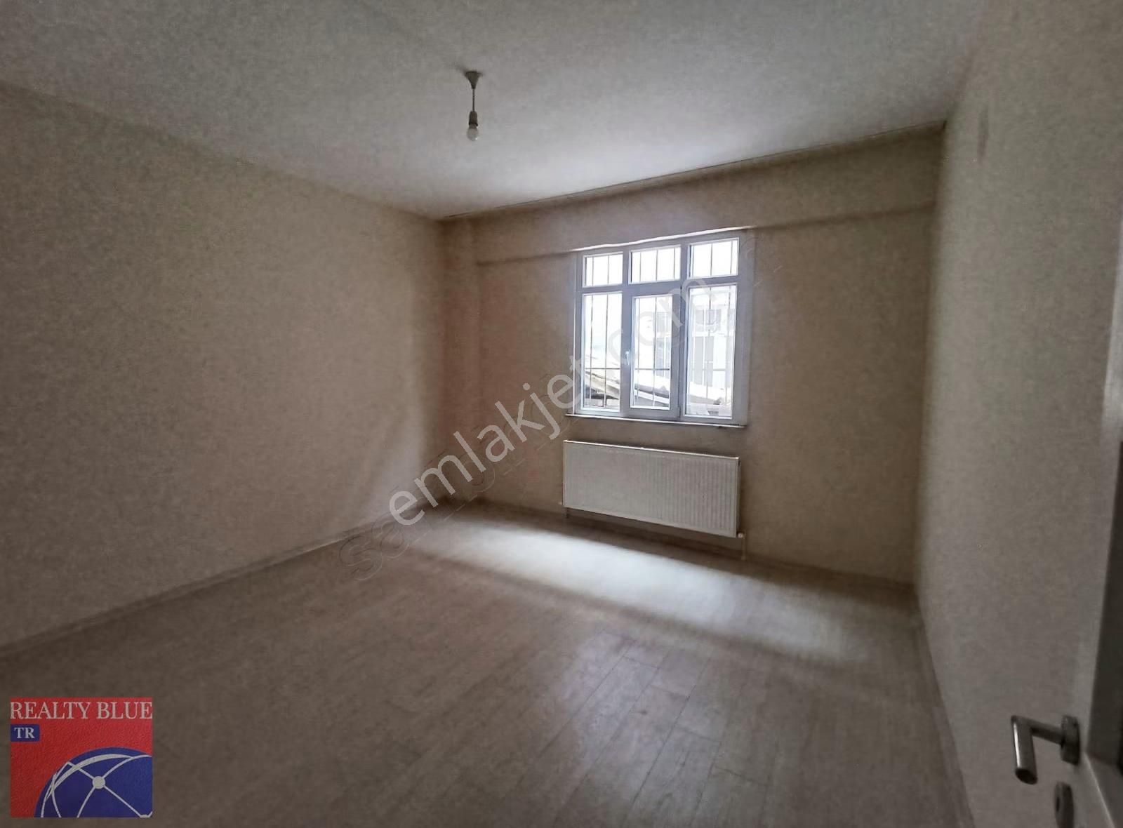 Sultanbeyli Ahmetyesevi Mahallesinde Geniş 2+1 Kiralık Daire - Görsel 4