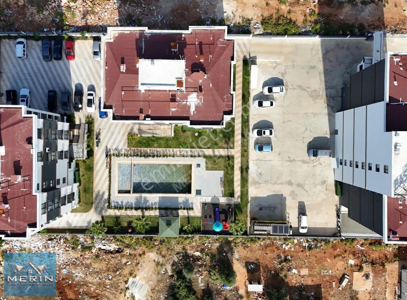 Fevzi Çakmak'da Kapalı Otoparklı Havuzlu Satılık 1+1 Daire ! - Görsel 21