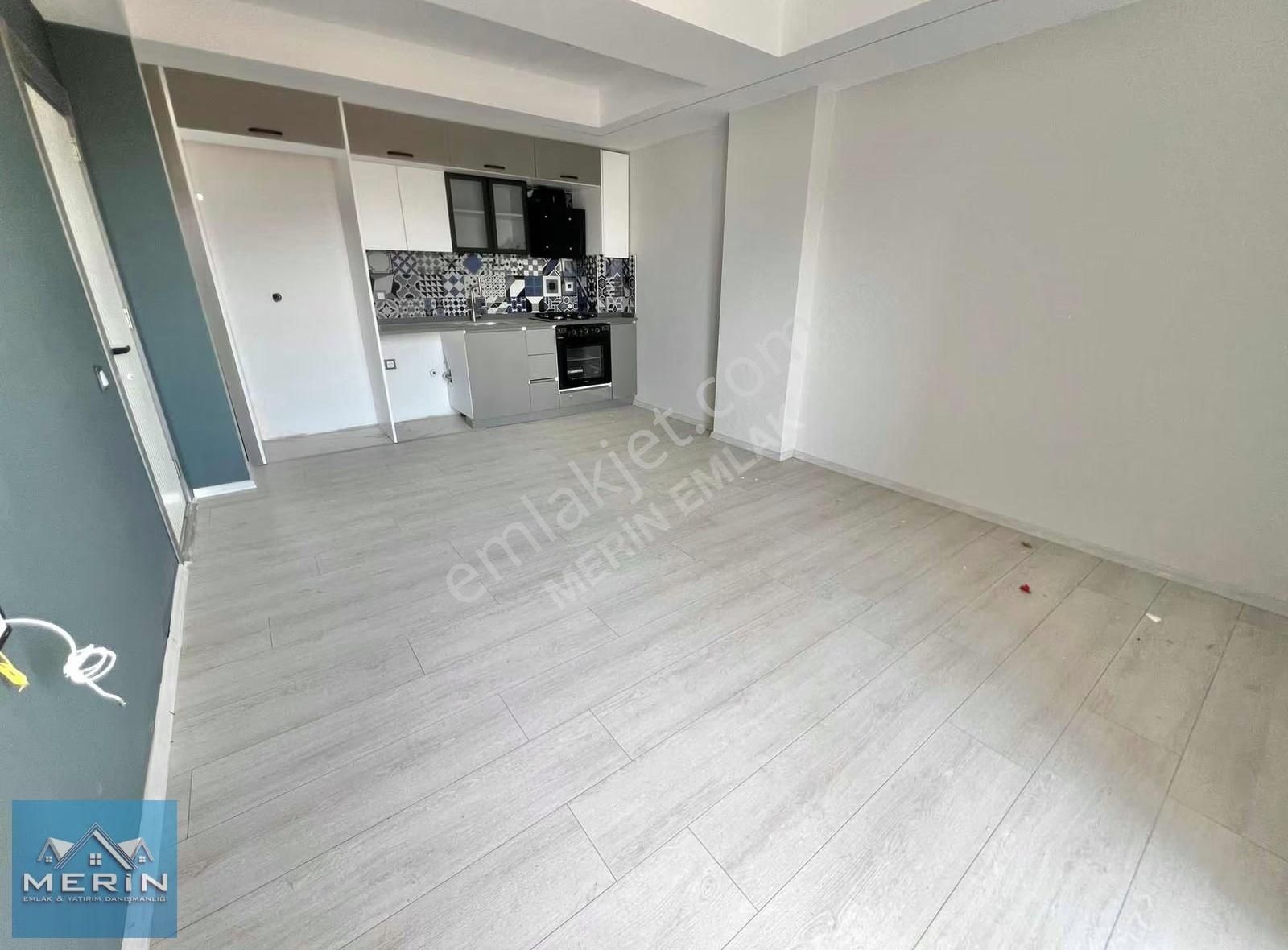 Fevzi Çakmak'da Kapalı Otoparklı Havuzlu Satılık 1+1 Daire ! - Görsel 16