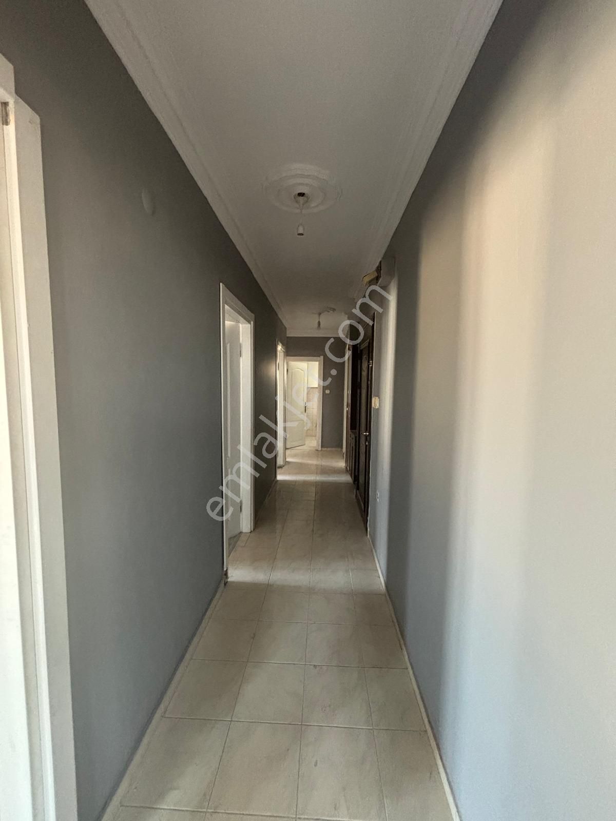 Kartal Topselvi'de Oldukça Geniş Kullanışlı Satılık 3+1 Dairemiz - Görsel 14