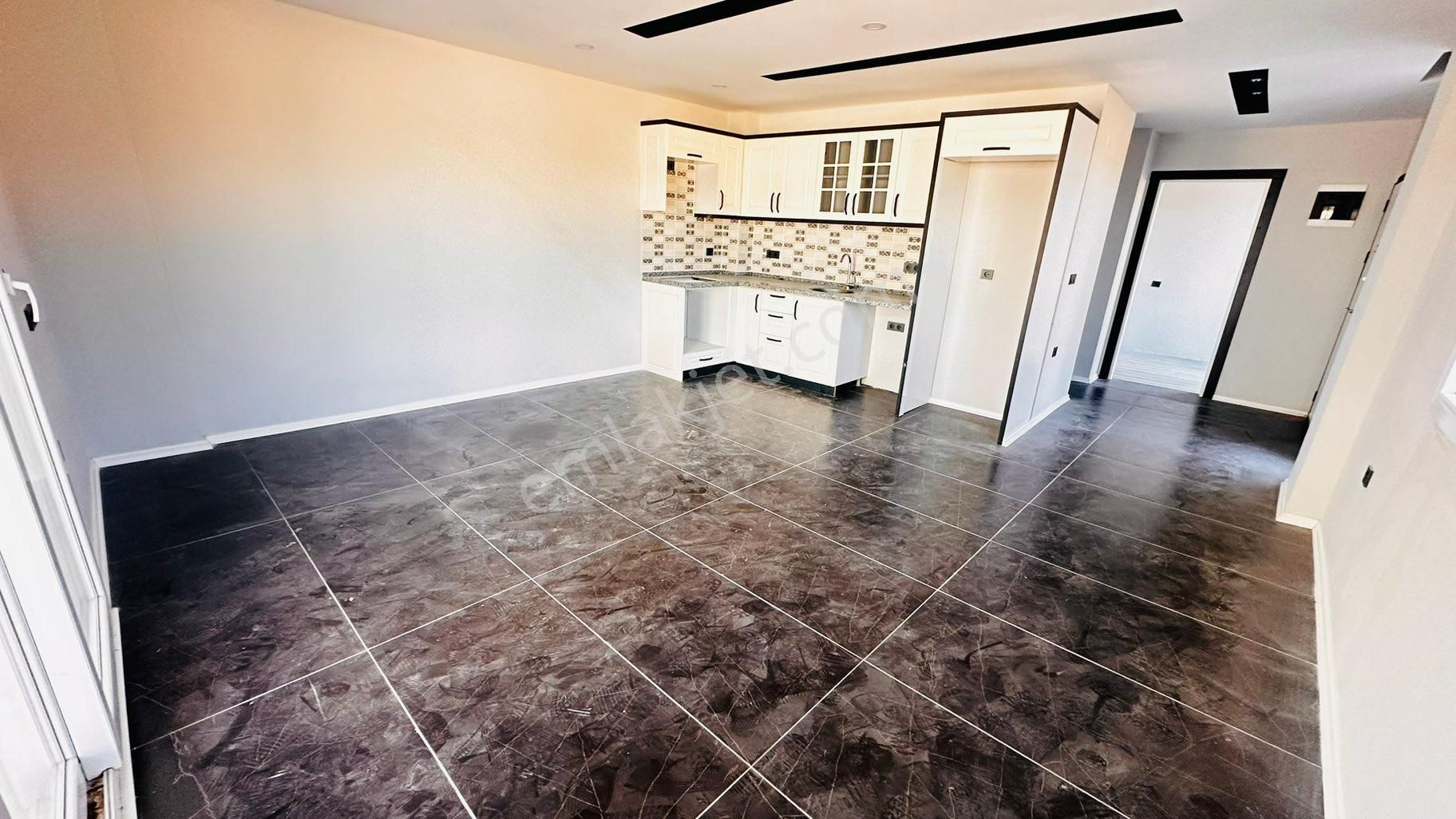 Plaja 450 Mt. 5+1 Villa - Görsel 4