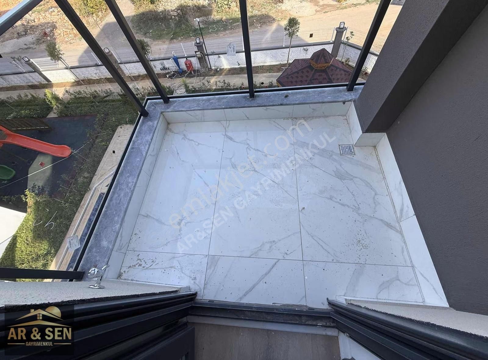 Kepez Göksu Mah Havuzlu Ultra Lüks 1+1 Katta Satılık Daire - Görsel 6