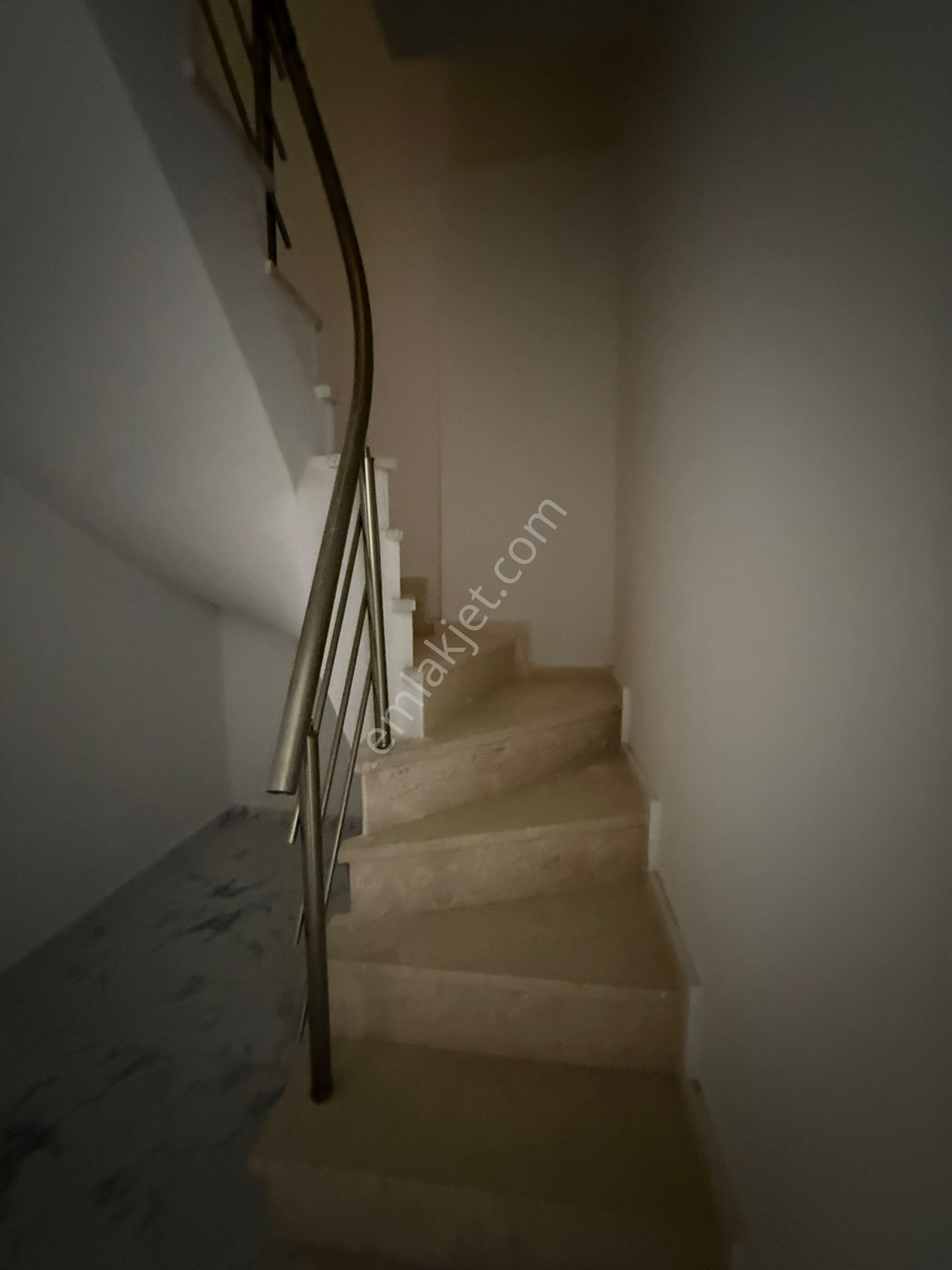 Sultanbeyli Battalgazi De 3+1 , 130 M2 Ters Dubleks Daire Satılıktır - Görsel 12