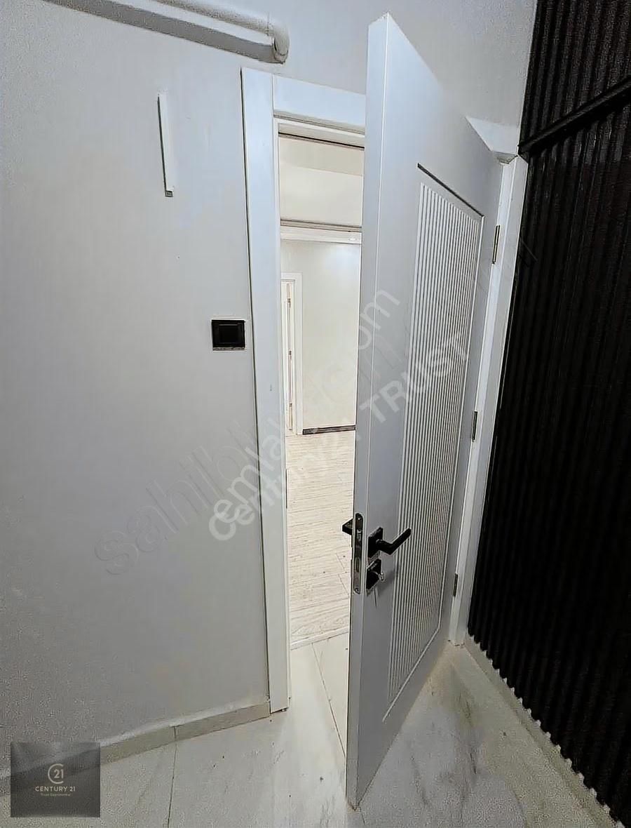 Merkezi Konumda Sıfır Tadilatlı 3+1 Geniş Ve Kullanışlı Daire - Görsel 7