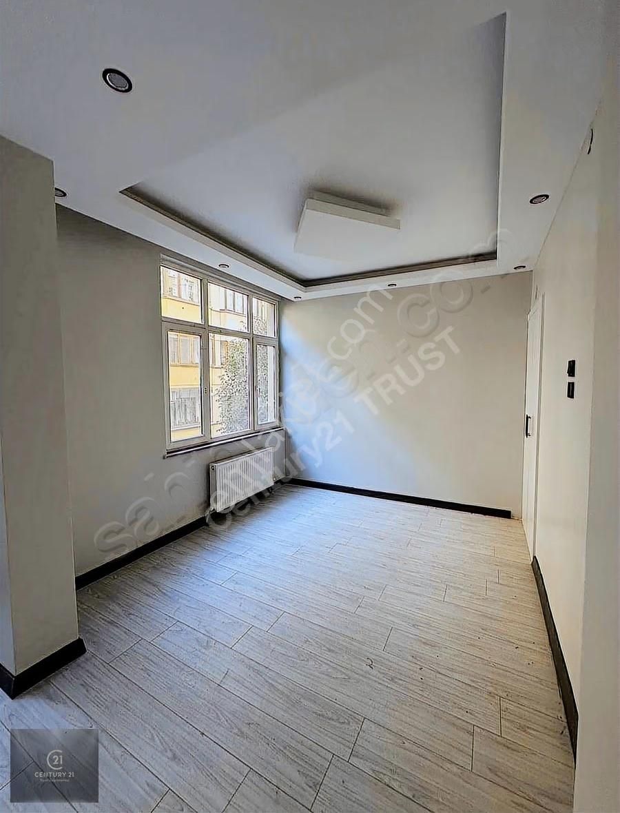 Merkezi Konumda Sıfır Tadilatlı 3+1 Geniş Ve Kullanışlı Daire - Görsel 20