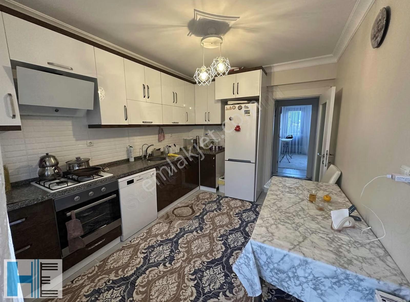 Gürsu Zafer Cad De Satılık Ara Kat 3+1/160m2 Daire - Görsel 12