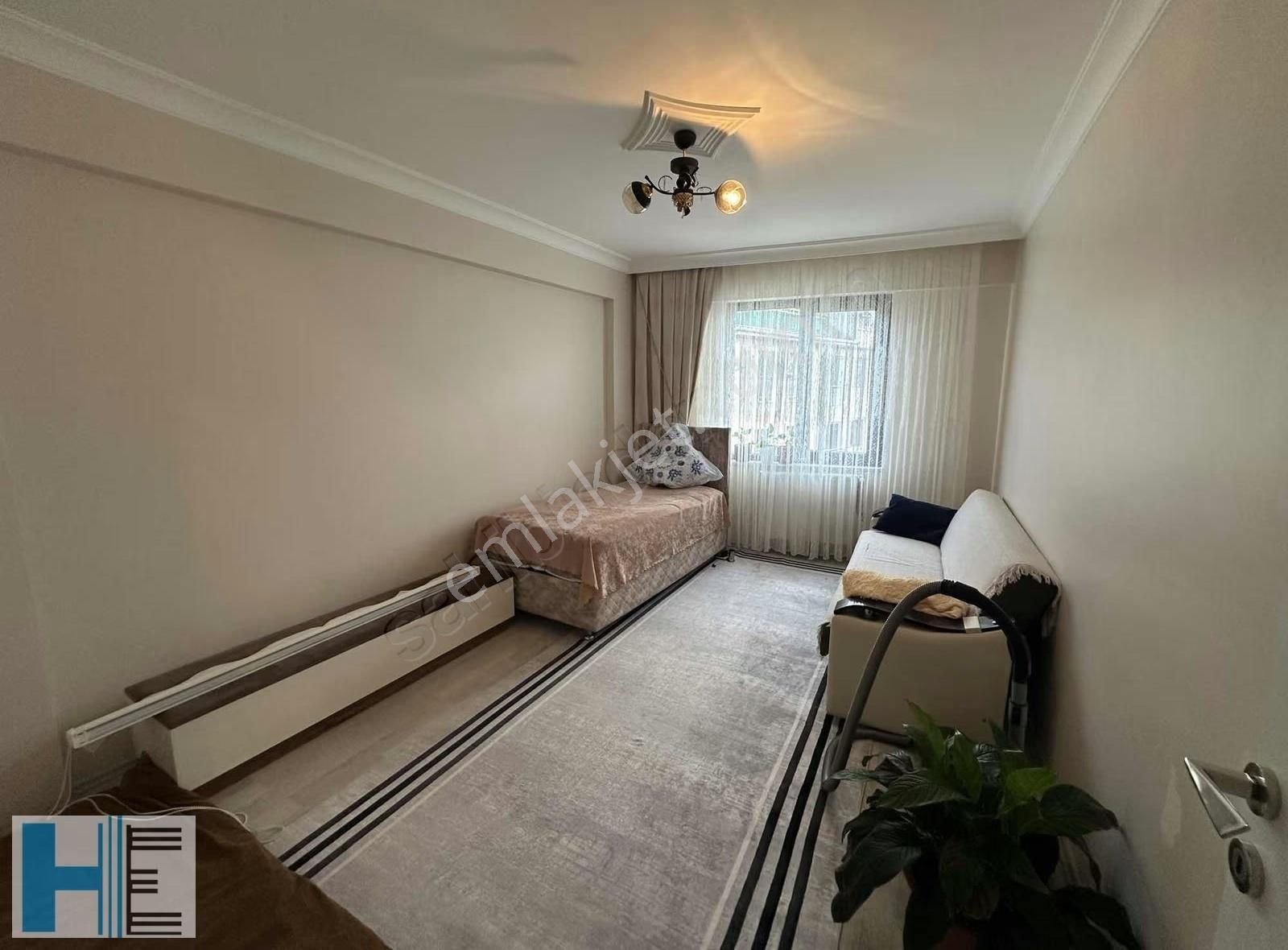 Gürsu Zafer Cad De Satılık Ara Kat 3+1/160m2 Daire - Görsel 7