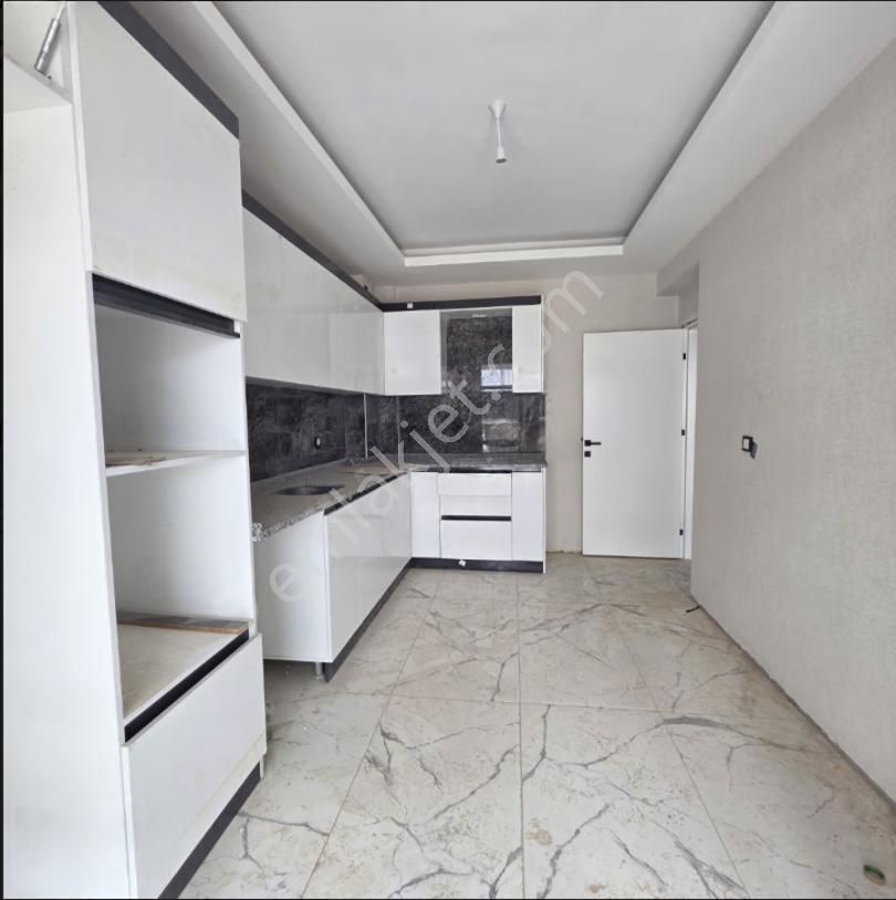 Sahibinden Adliye Kto Şehir Has. Yakınında Ebeveyn Banyolu, Giyinme Odalı,kızartma Balkonu.... - Görsel 8