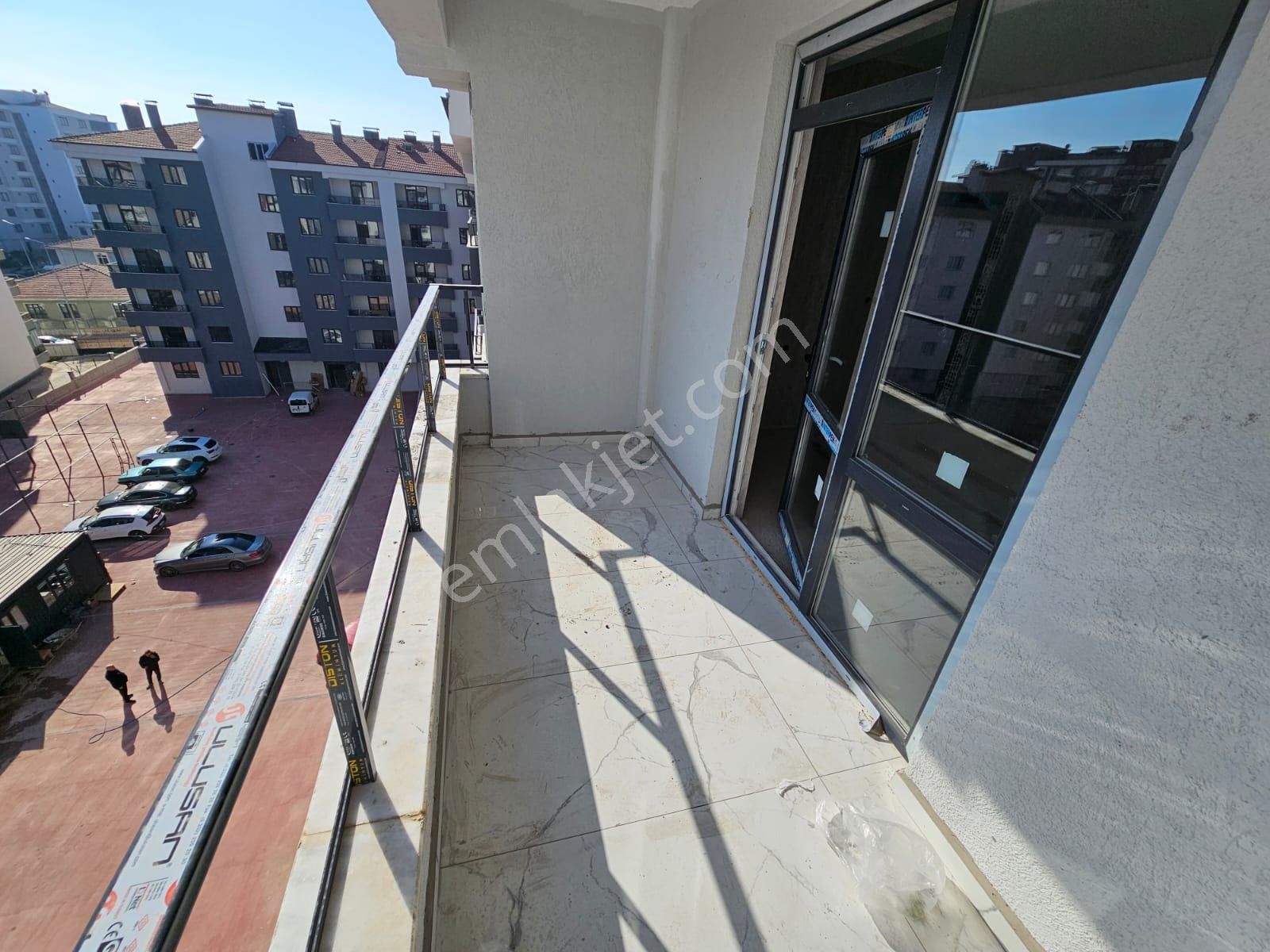 Sahibinden Adliye Kto Şehir Has. Yakınında Ebeveyn Banyolu, Giyinme Odalı,kızartma Balkonu.... - Görsel 17