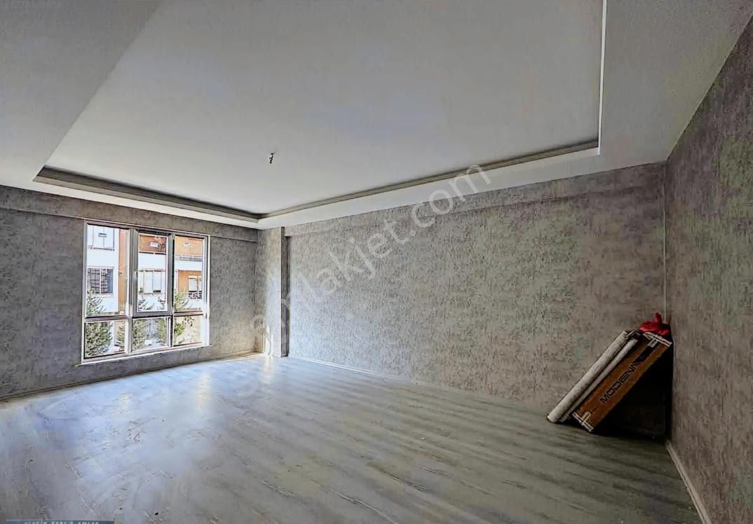 Sahibinden Adliye Kto Şehir Has. Yakınında Ebeveyn Banyolu, Giyinme Odalı,kızartma Balkonu....