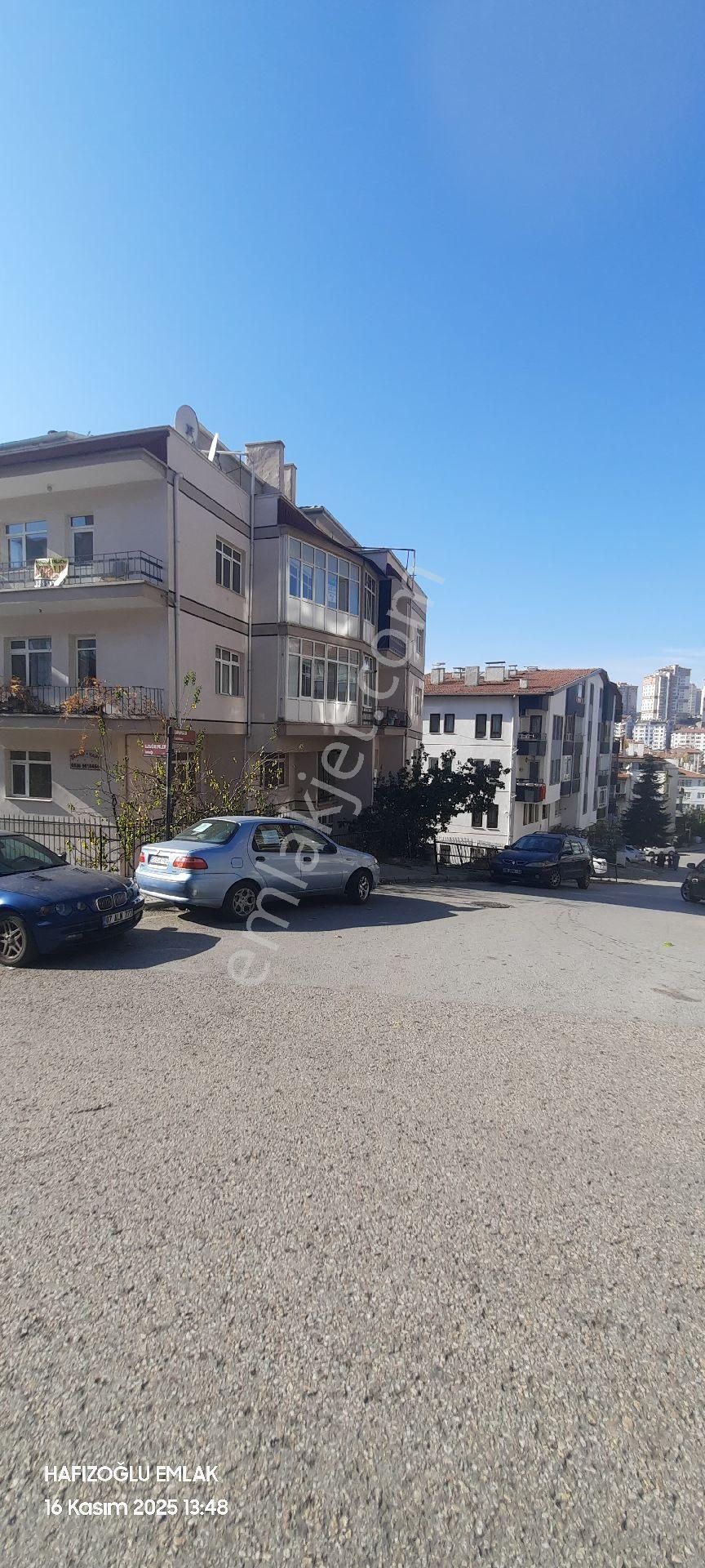 Hafızoğlu Emlak'tan Uzgörenler Sokak'ta Ara Kat 3+1 Da - Görsel 2