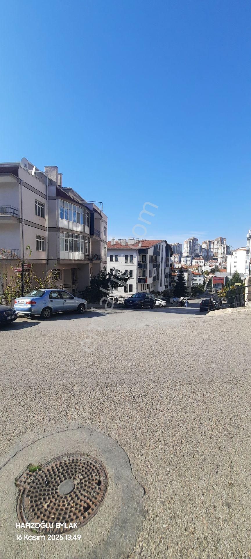 Hafızoğlu Emlak'tan Uzgörenler Sokak'ta Ara Kat 3+1 Da