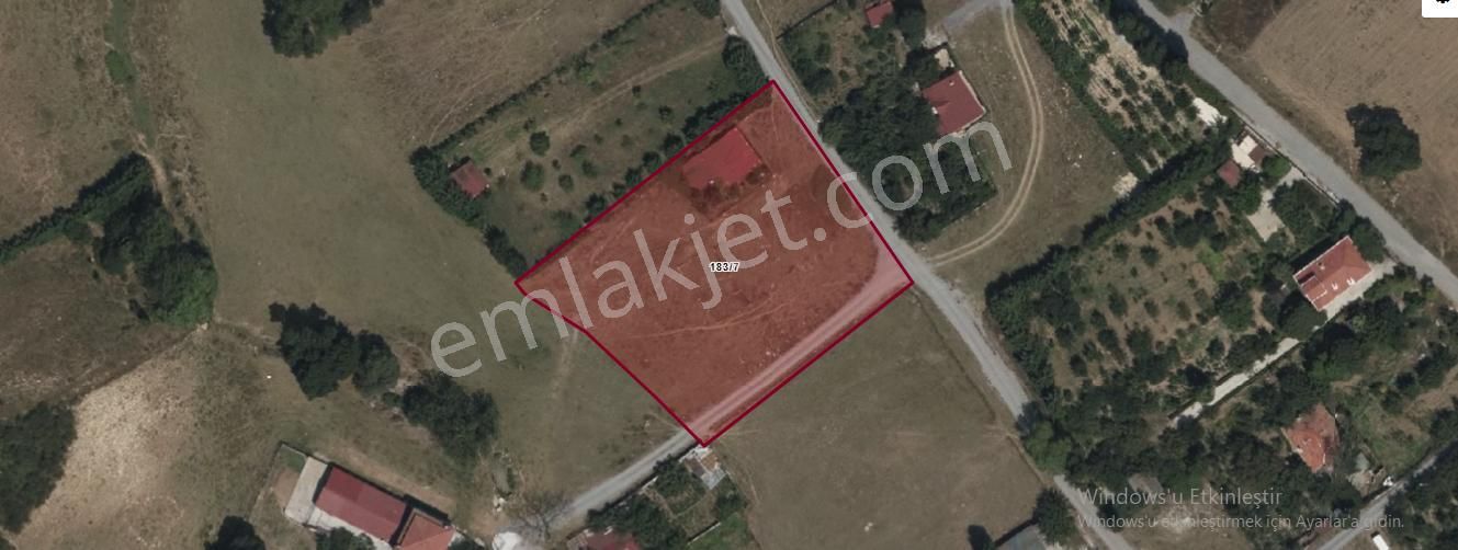 Arnavutköy Tayakadın Satılık Arsa , 212 M2 Merkezde Hisseli Yolu Var - Görsel 2