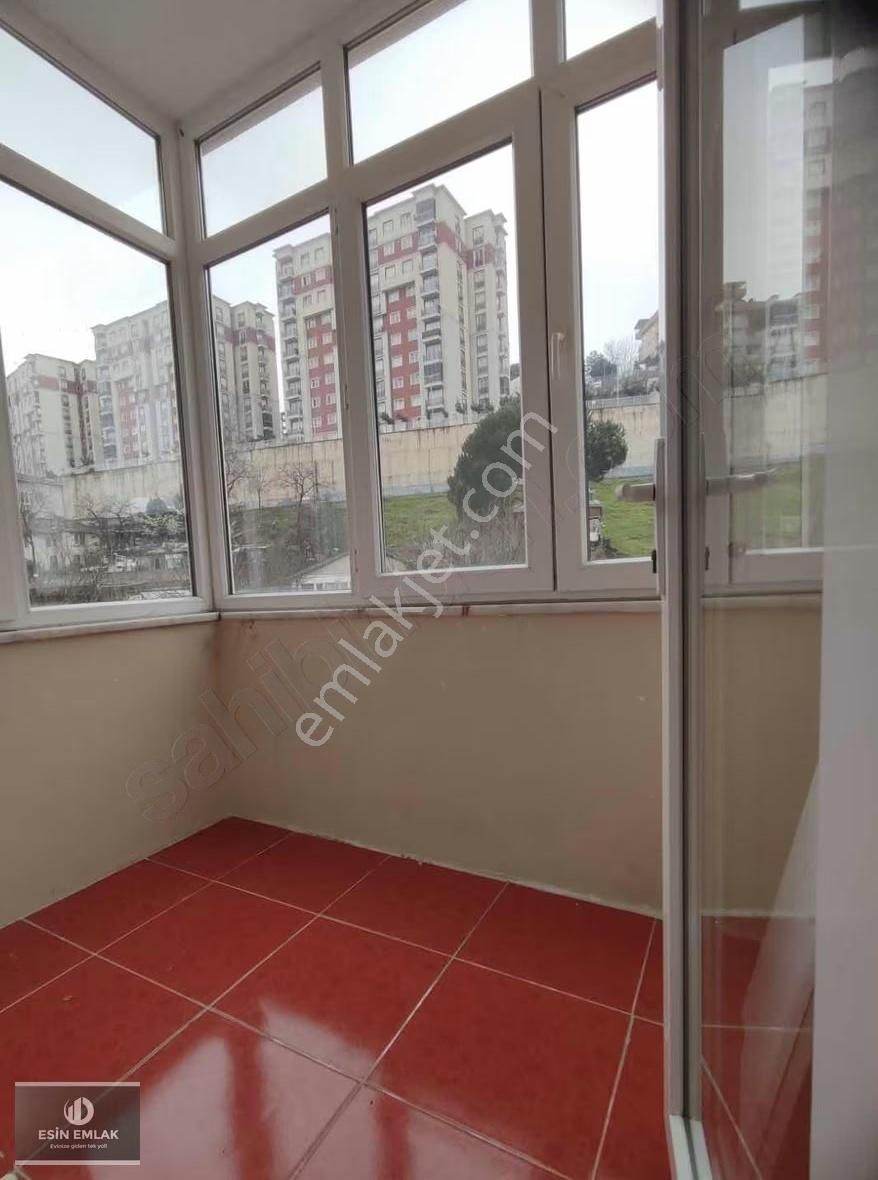 Cadde Üzerinde Kat Mülkiyetli Satılık Daire - Görsel 3