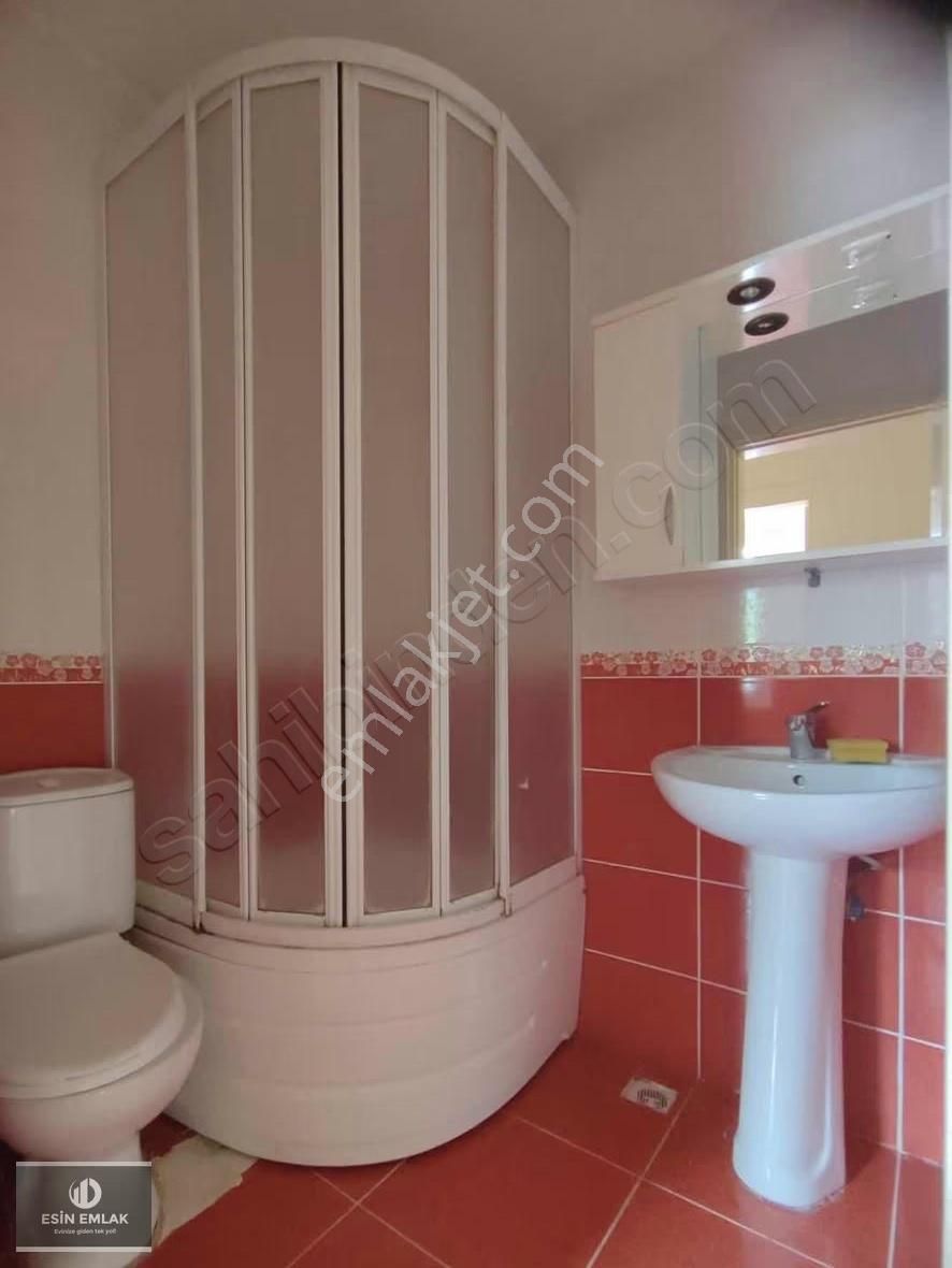 Cadde Üzerinde Kat Mülkiyetli Satılık Daire - Görsel 14