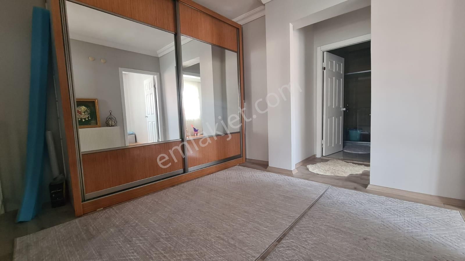 Karapürçek'te Full Yapılı 5+1 Ön Cephe Kapalı Teraslı Satılık Dubleks !! - Görsel 5