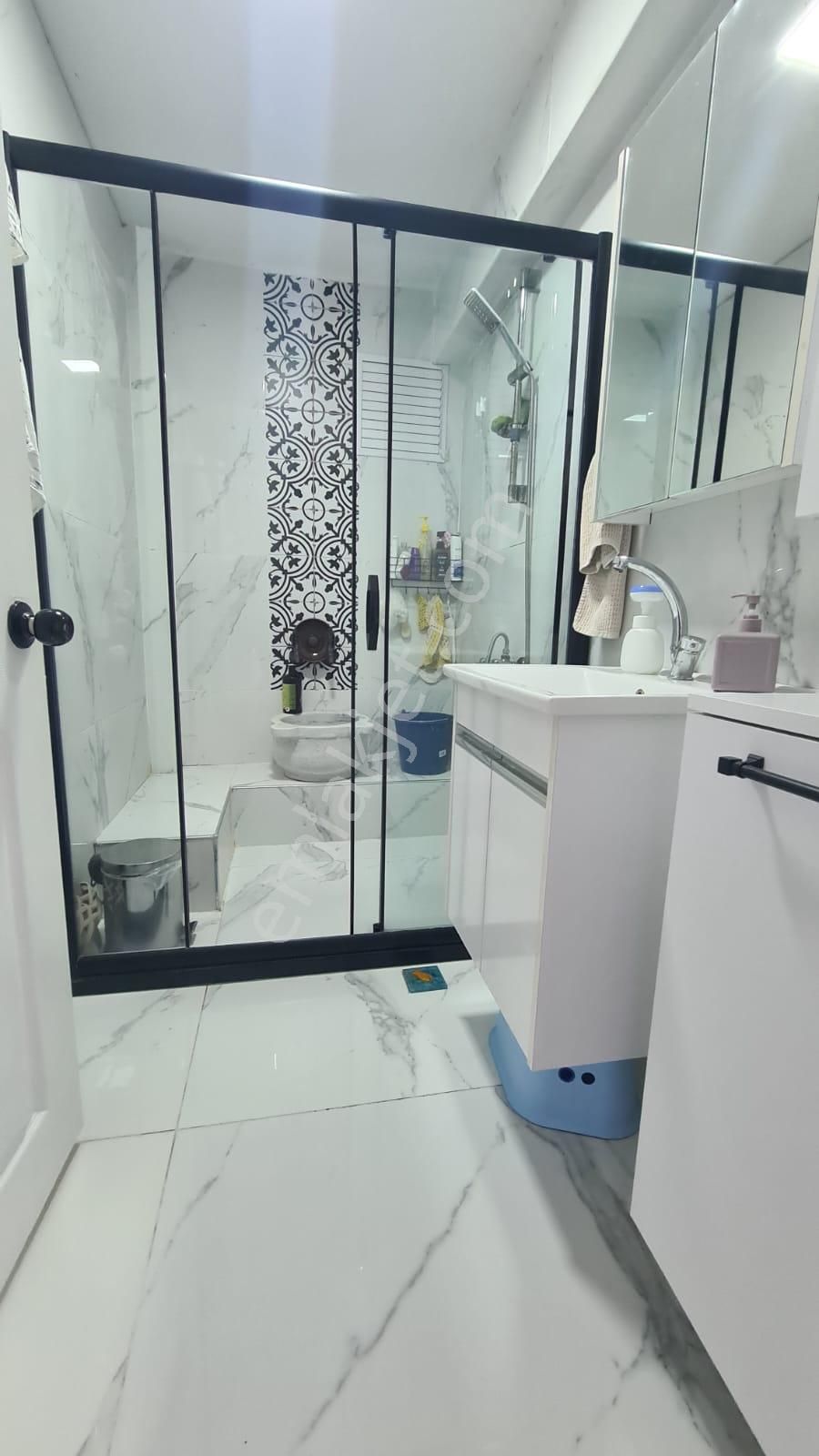 Karapürçek'te Full Yapılı 5+1 Ön Cephe Kapalı Teraslı Satılık Dubleks !! - Görsel 15