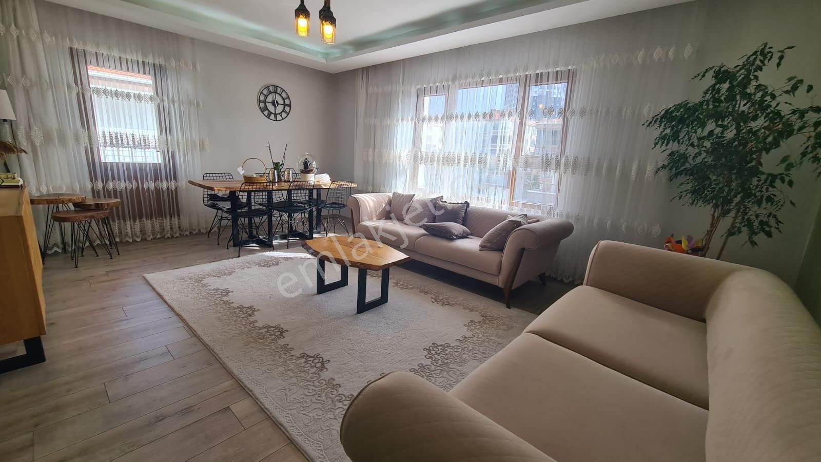 Karapürçek'te Full Yapılı 5+1 Ön Cephe Kapalı Teraslı Satılık Dubleks !! - Görsel 25