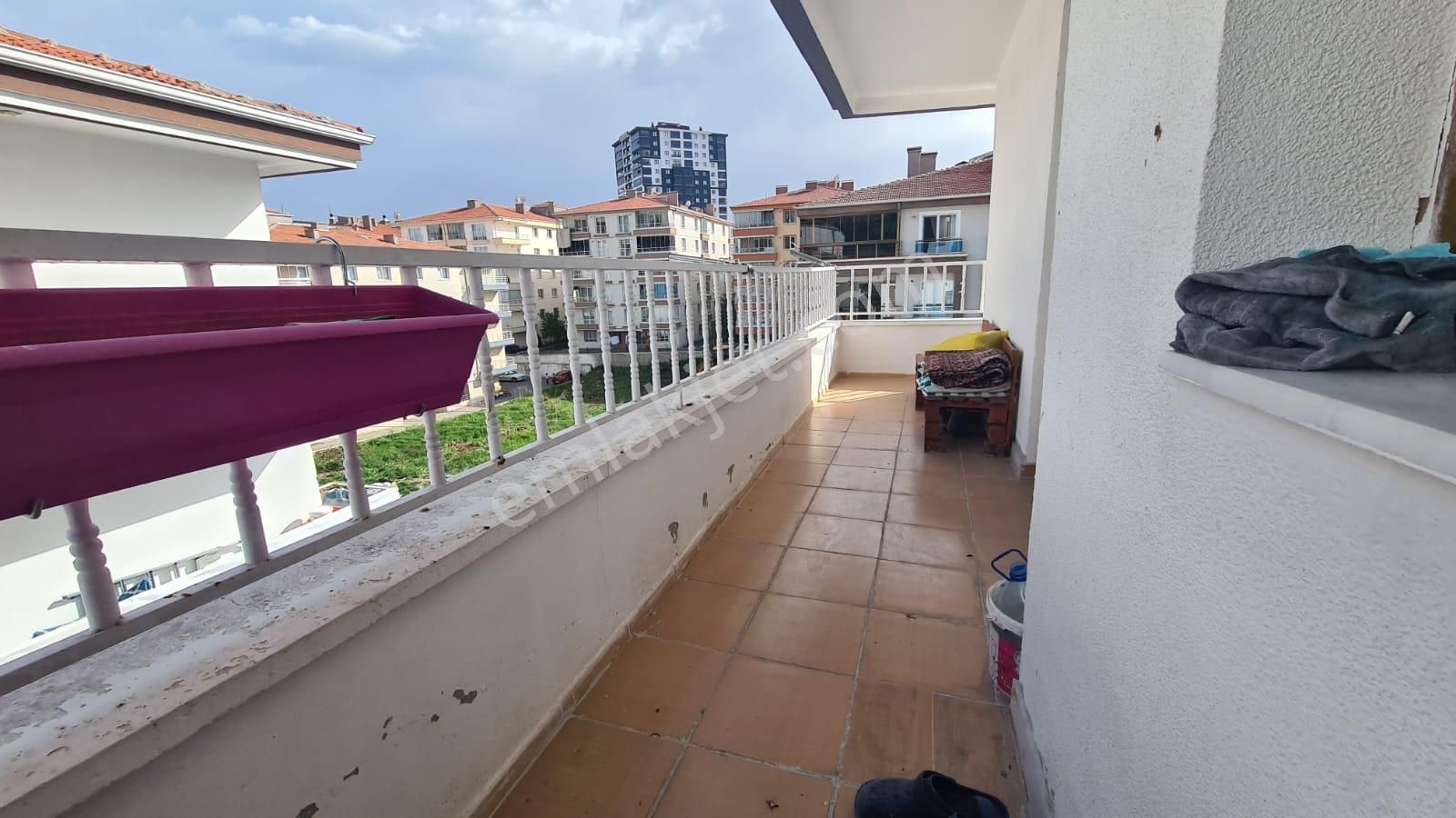 Karapürçek'te Full Yapılı 5+1 Ön Cephe Kapalı Teraslı Satılık Dubleks !! - Görsel 7