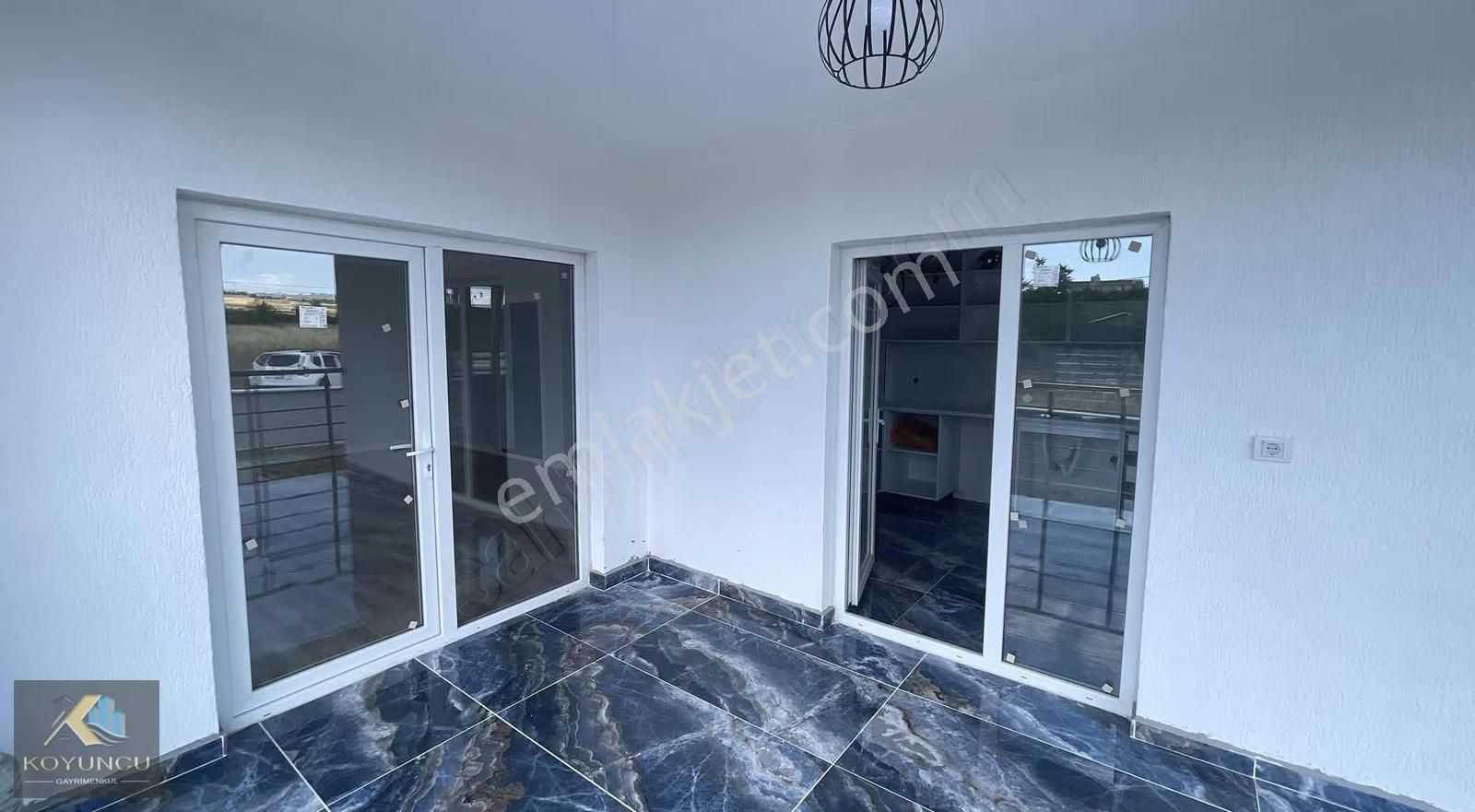 260 M2 Arsa İçerisinde Yerden Isıtmalı Lüx 4+1 Müstakil Villa - Görsel 32