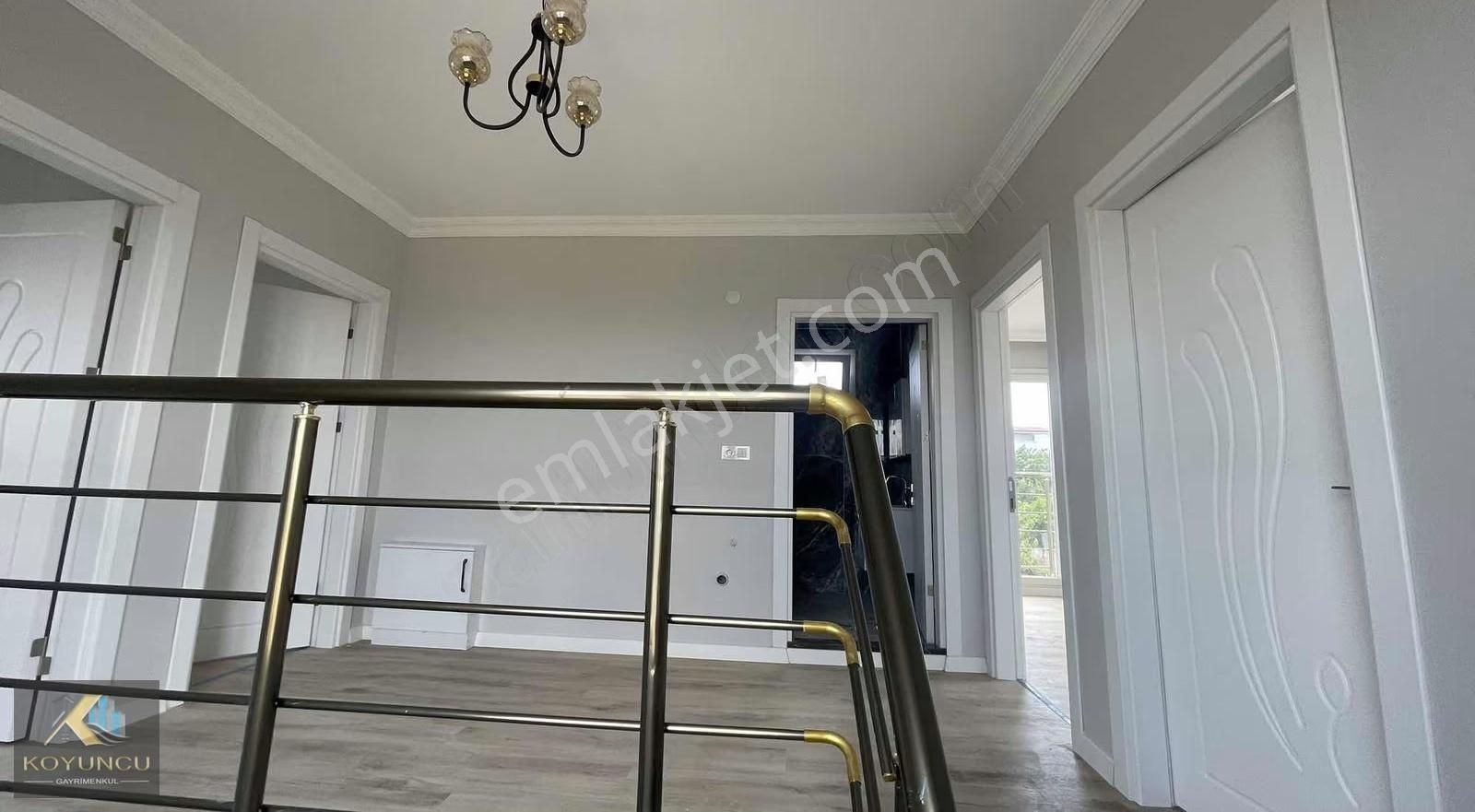 260 M2 Arsa İçerisinde Yerden Isıtmalı Lüx 4+1 Müstakil Villa - Görsel 11