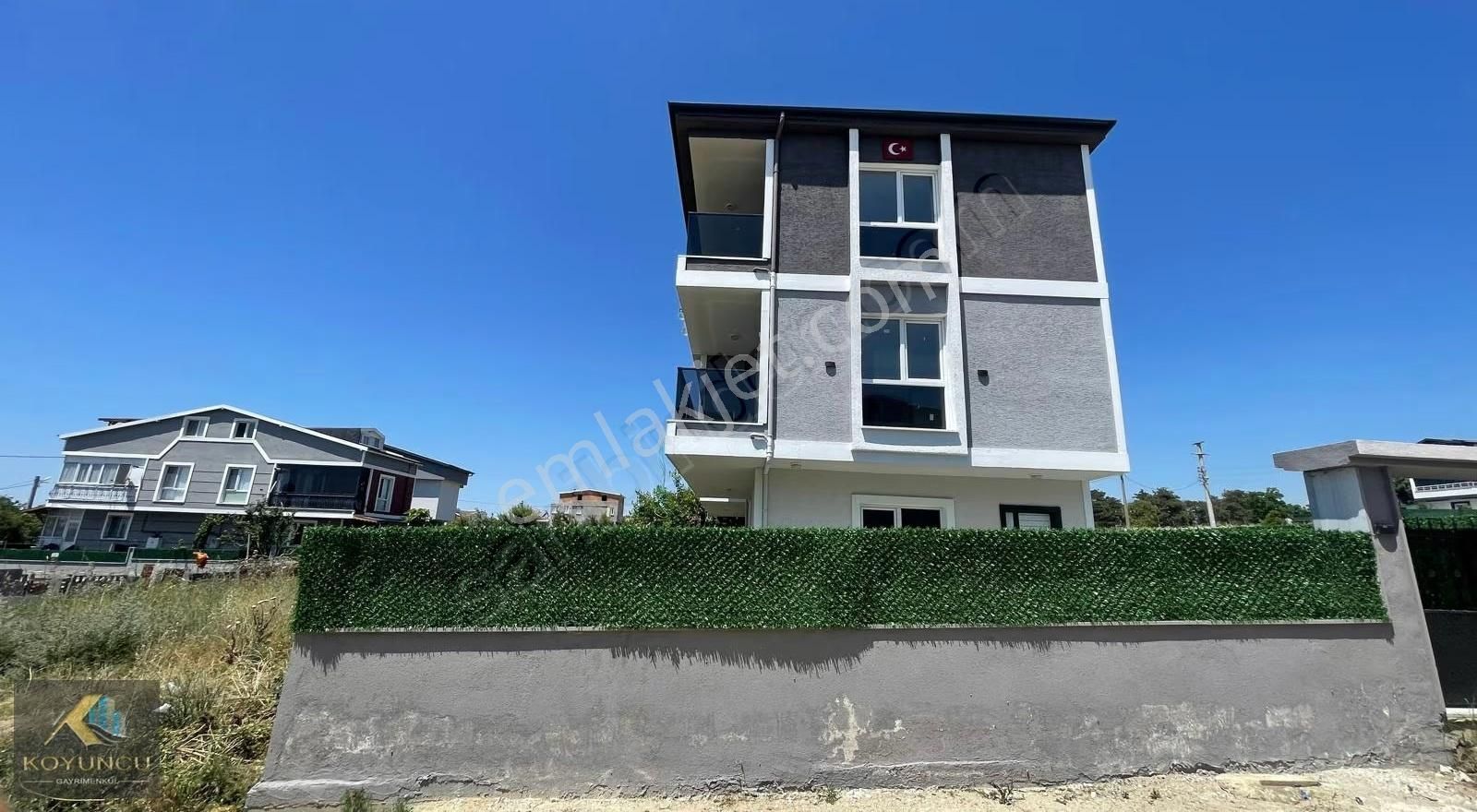 Yeniçiftlik Merkzde Deniz Manzaralı İskanlı Satılık4+1 Lüx Villa - Görsel 25