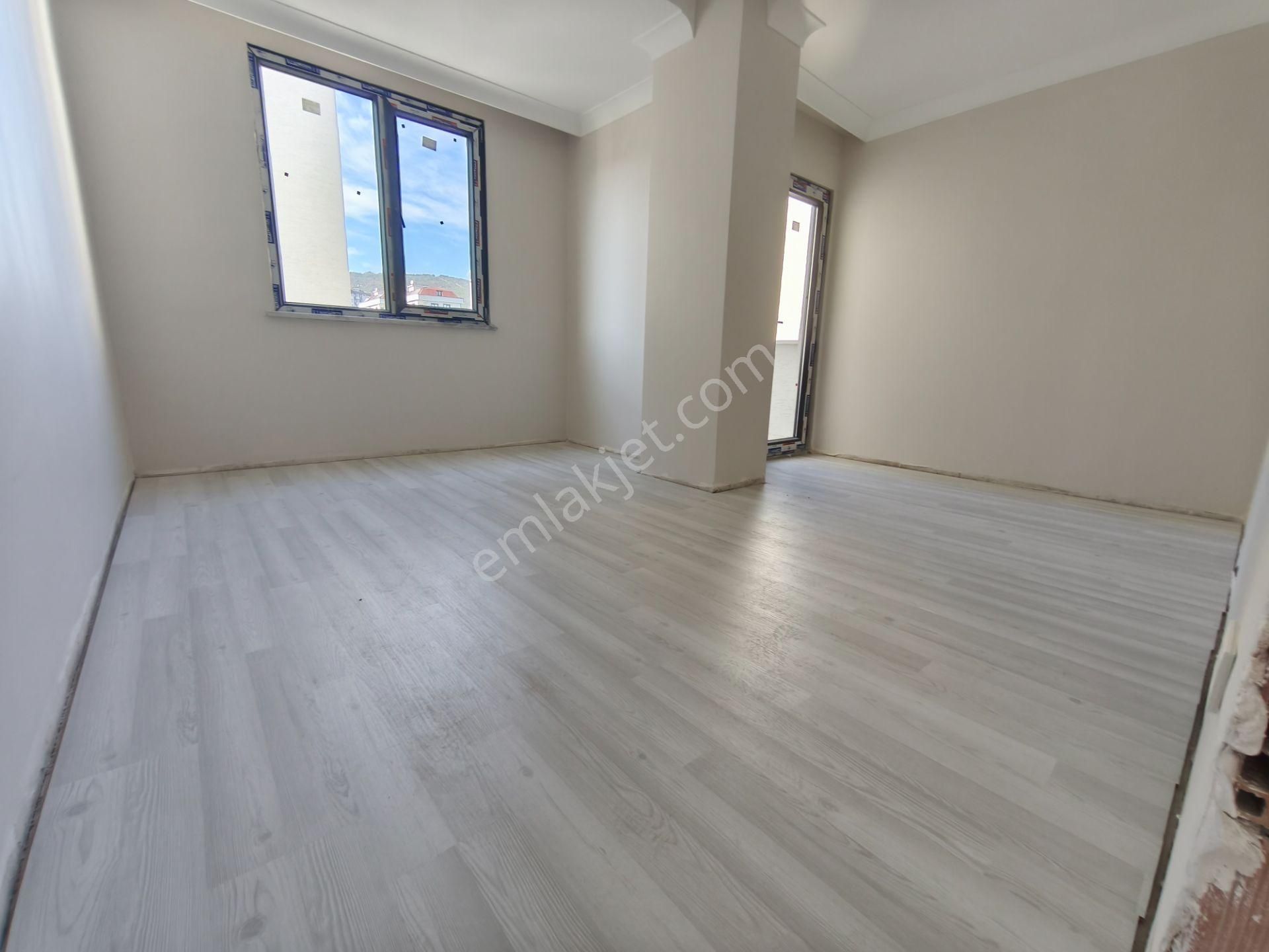 Sultanbeyli Necipfazıl Mah Satılık 95 M.2+1 Lüks Arakat Daireler - Görsel 15