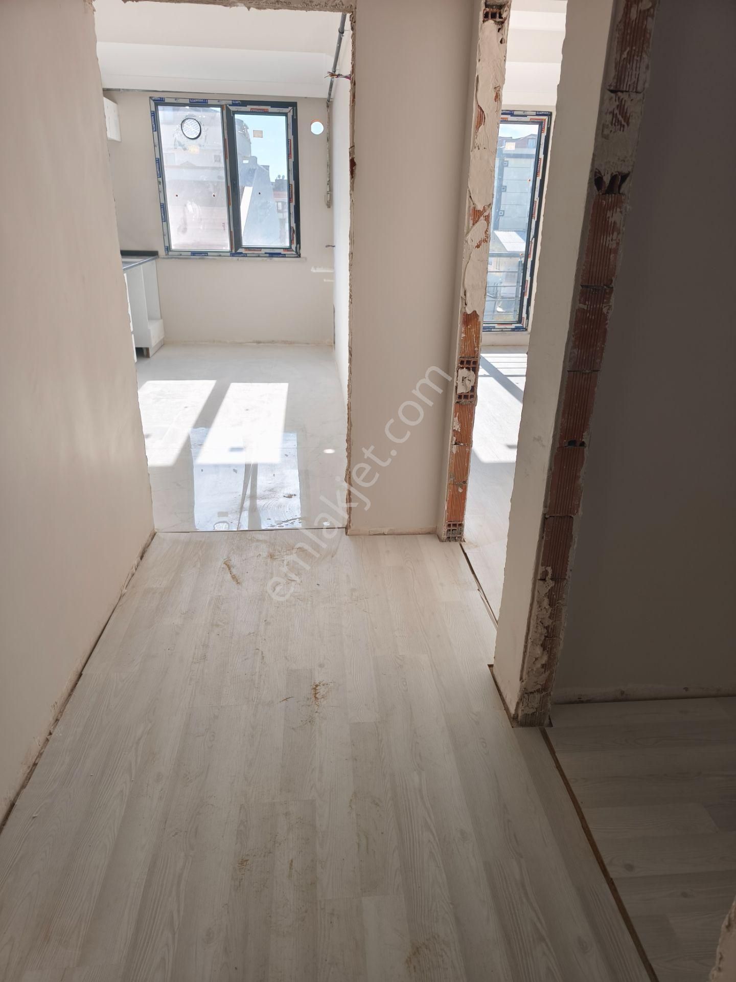 Sultanbeyli Necipfazıl Mah Satılık 95 M.2+1 Lüks Arakat Daireler - Görsel 9