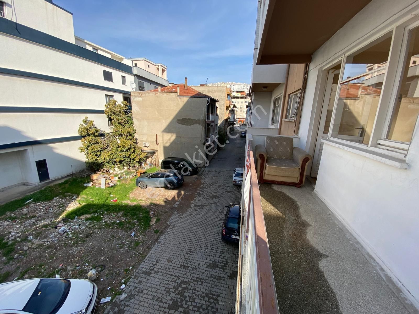 Çiğli Anadolu Caddesinde Kiralık 3+1 Daire - Görsel 28