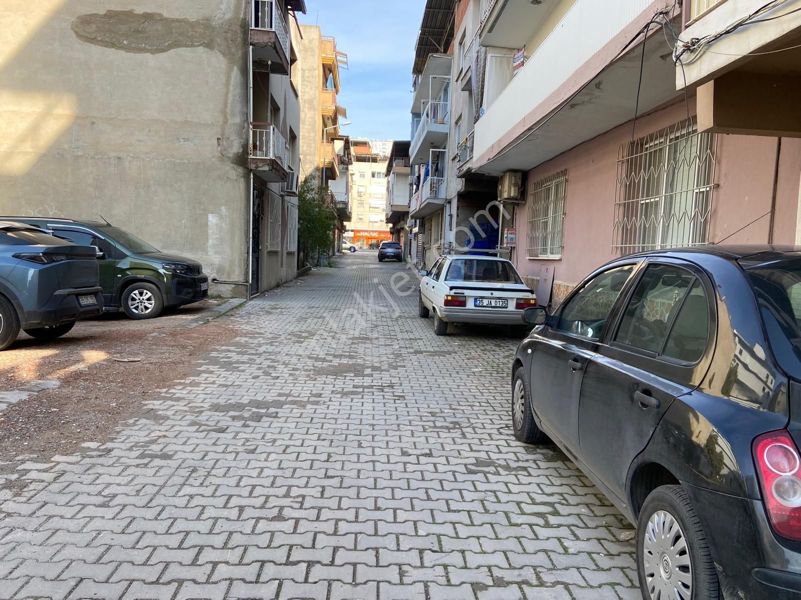 Çiğli Anadolu Caddesinde Kiralık 3+1 Daire - Görsel 33