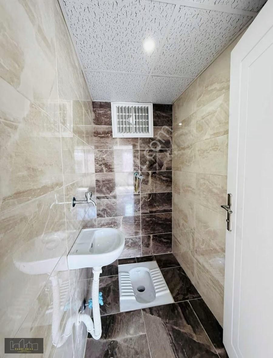 Cadde Emlak Manzaralı Site İçinde Otoparklı 3+1 Asansörlü 6. Kat - Görsel 24