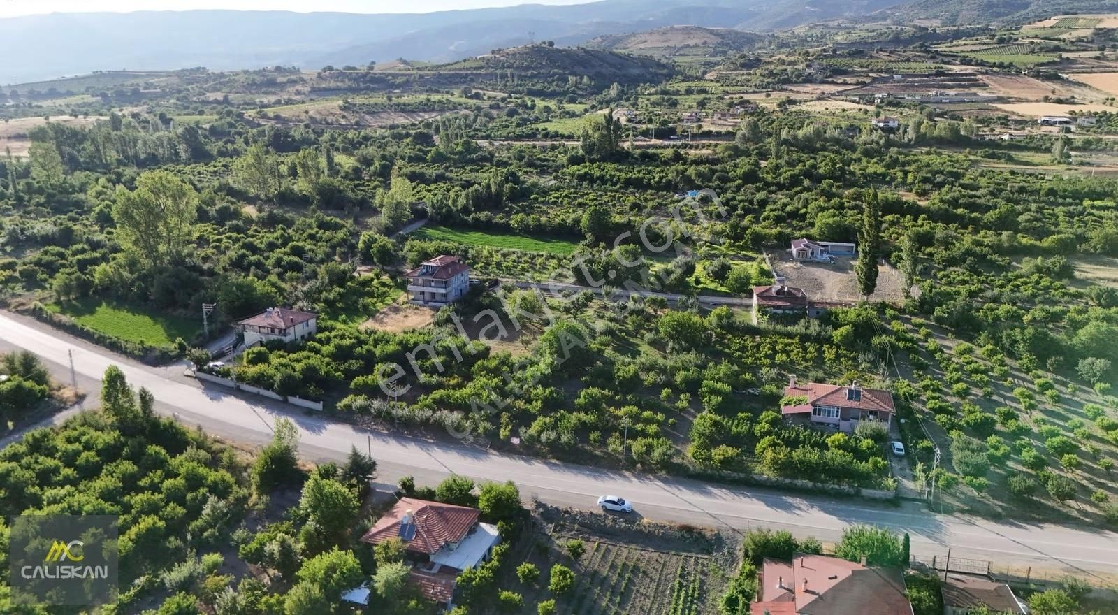 Kömeç-emirseyit Arası Ana Yola Sıfır Satılık 735 M2 Bahçe - Görsel 2