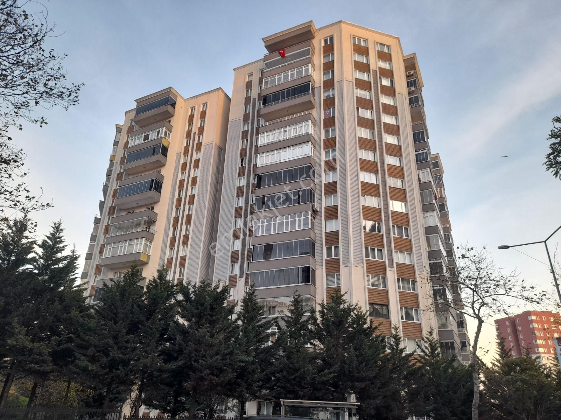 Beylikdüzü Merkezde Satılık 180 M2 3+1 Daire - Görsel 25